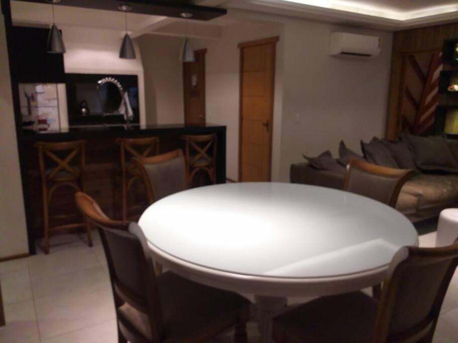 Gramado Duplo 8quartos 7banheiros