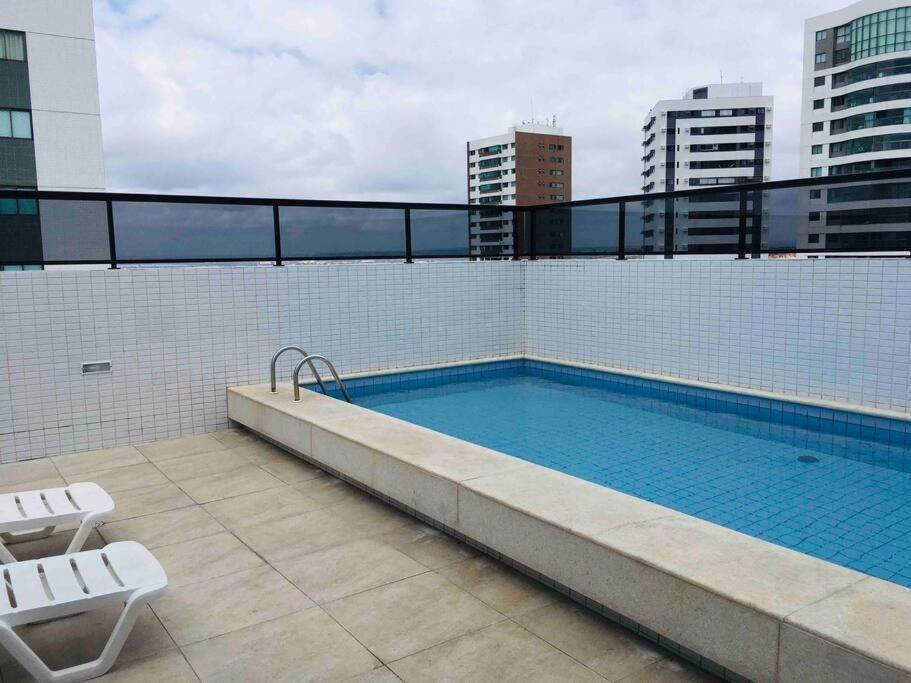 Excelente Apartamento em Boa Viagem - 50m do mar