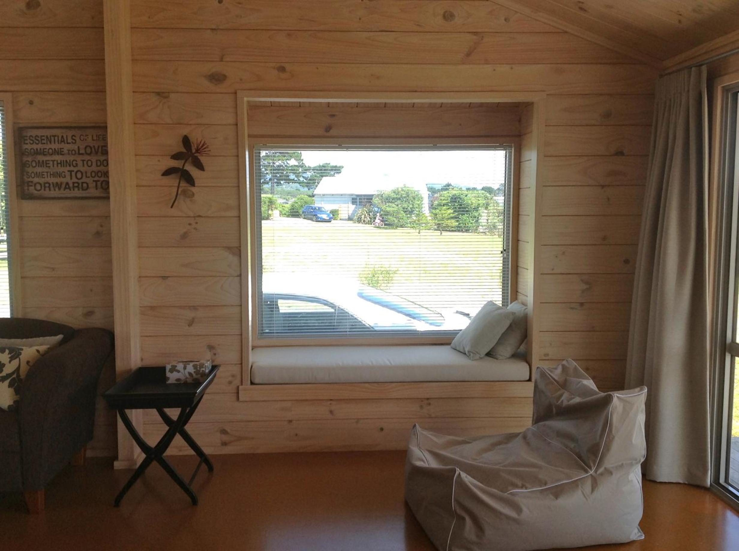 Kowhai Retreat - Matarangi Holiday Home view 5