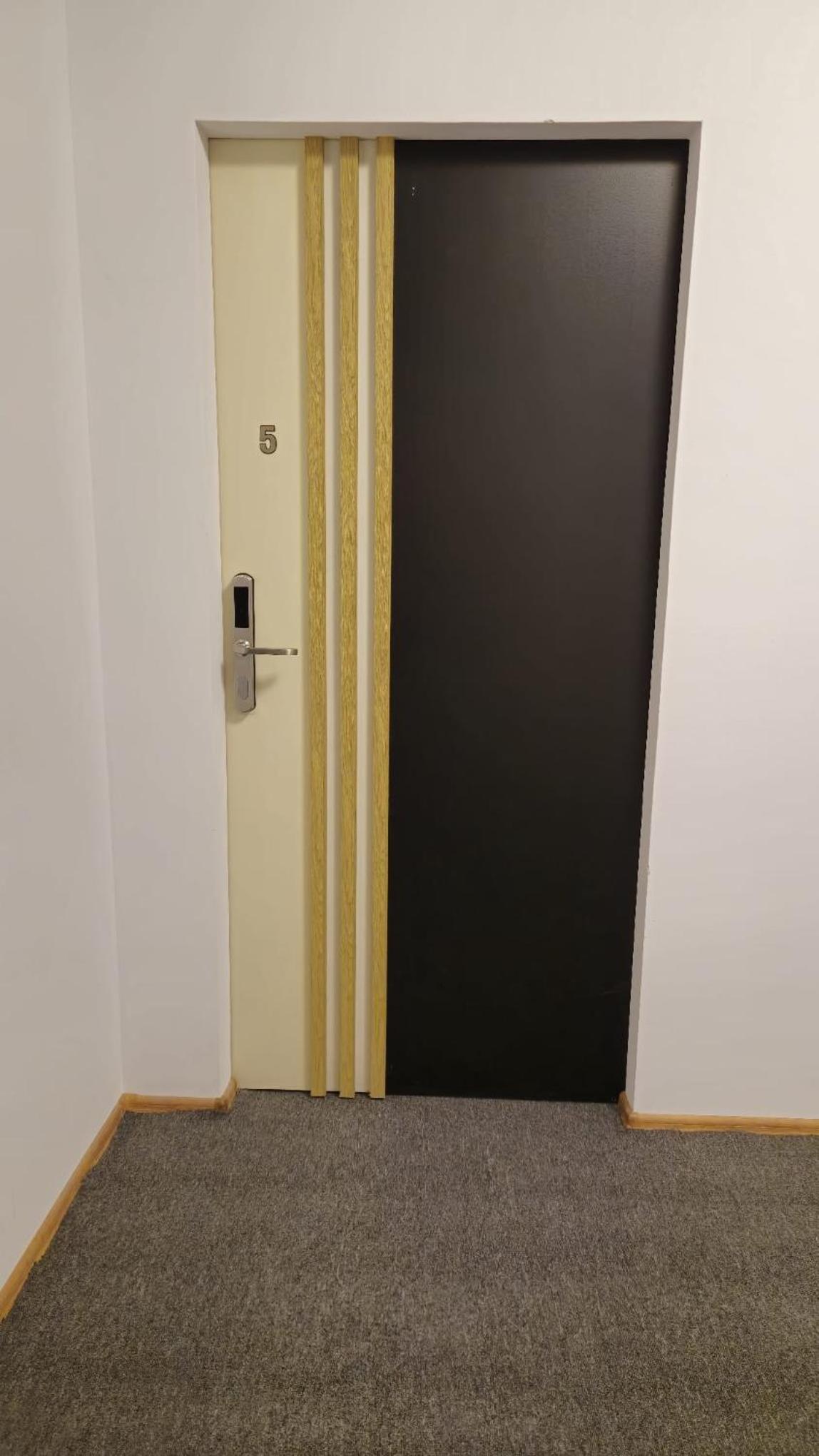 Photo 27