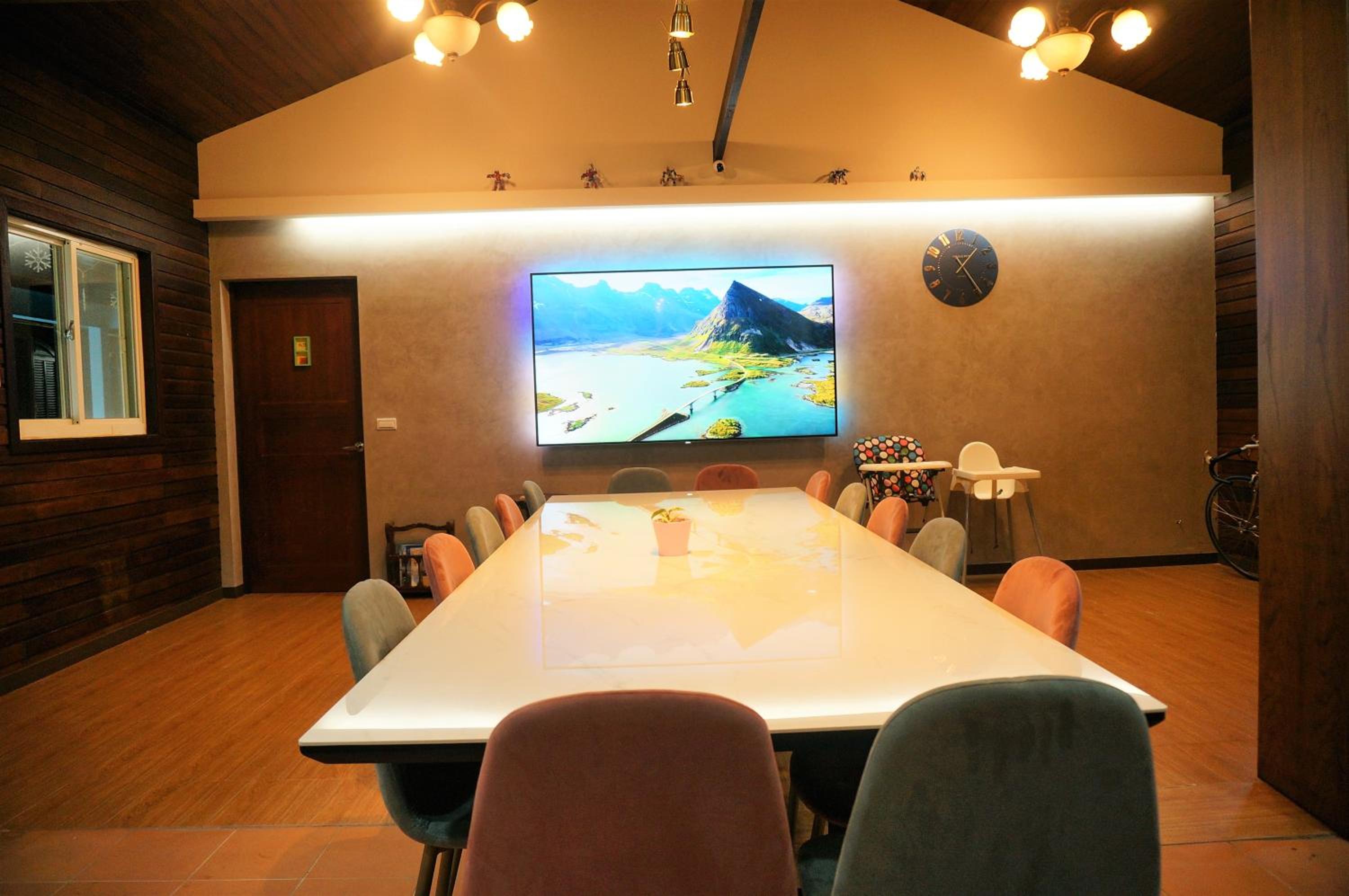 meeting & event spaces