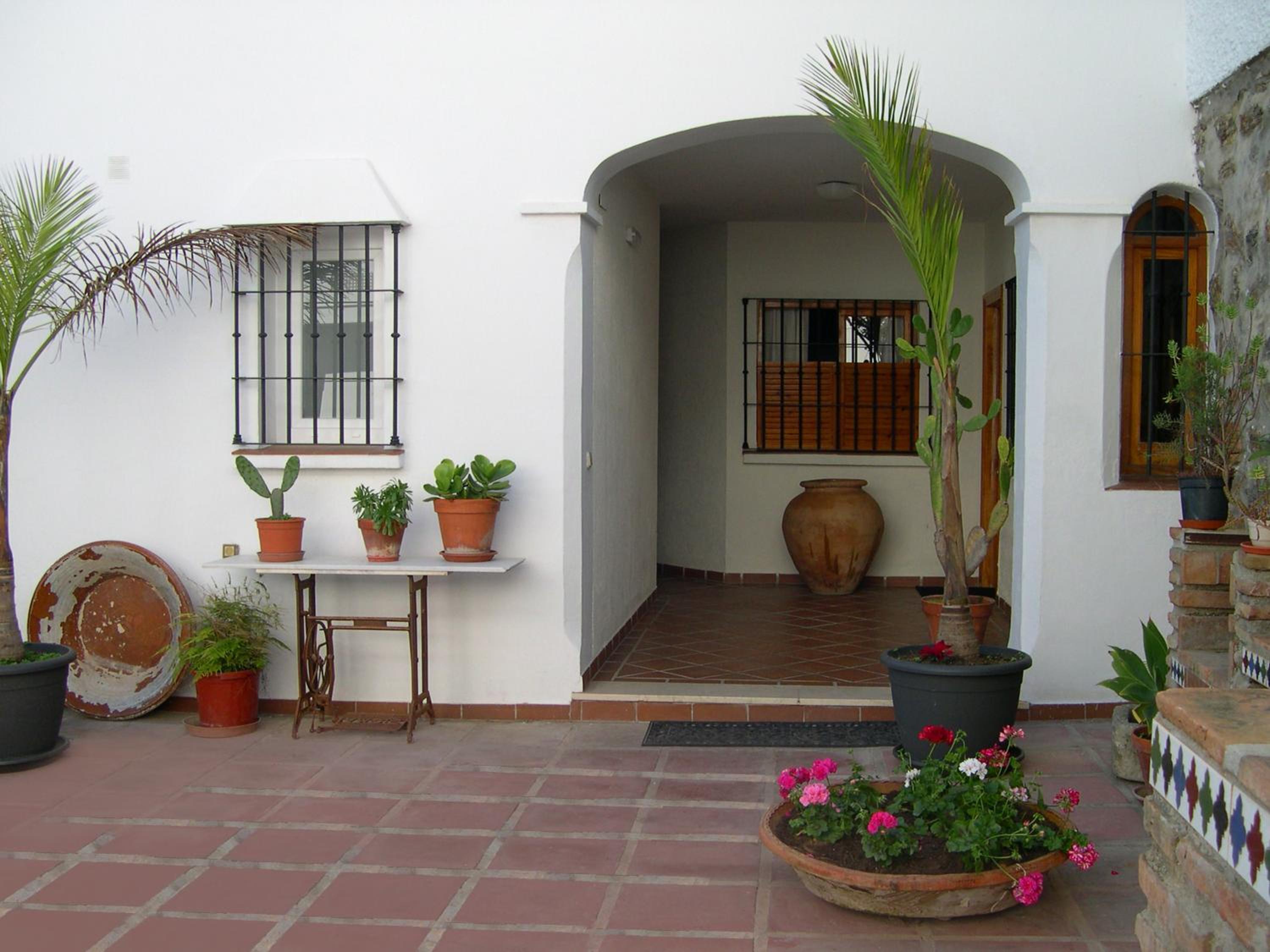 Apartamentos Turísticos La Mundial