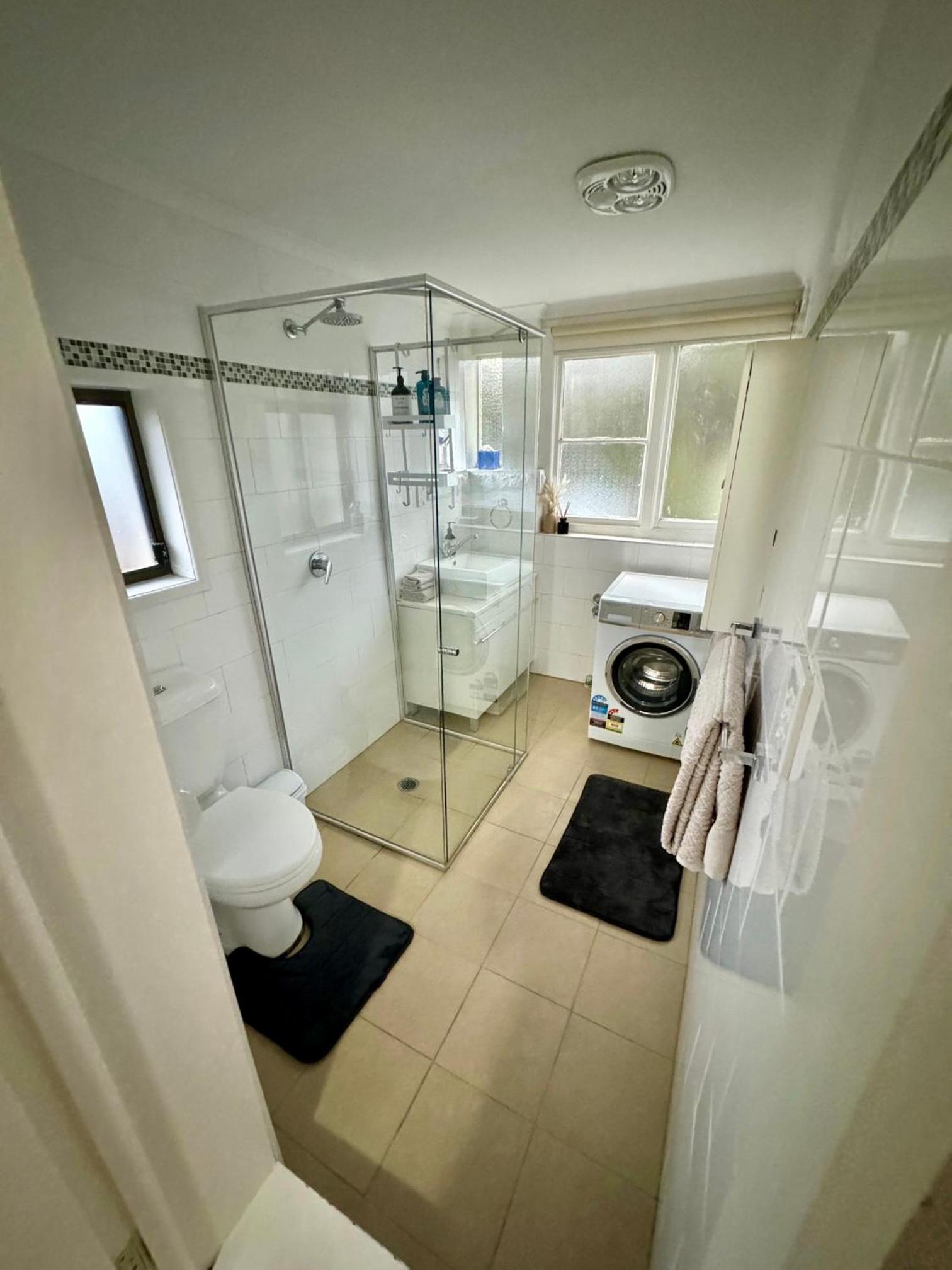 One Bed Apartment - Coogee Beach
