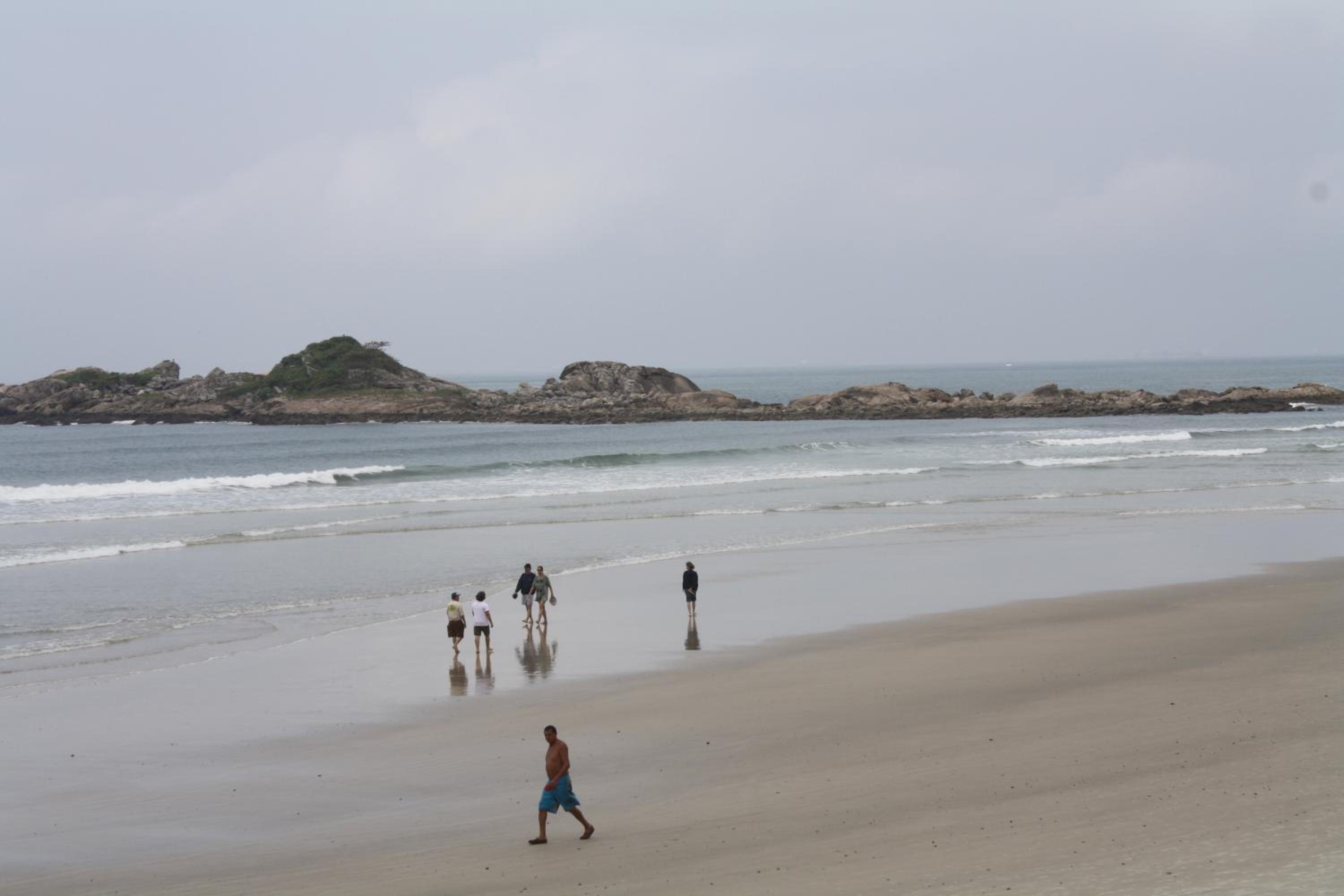 Apartamento a 80 m da praia