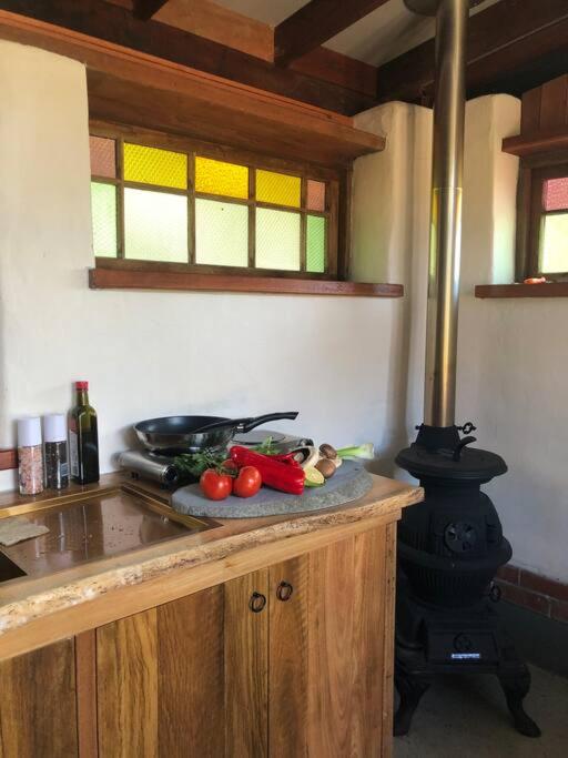 Cob Cabin - Sacred Earth Farm