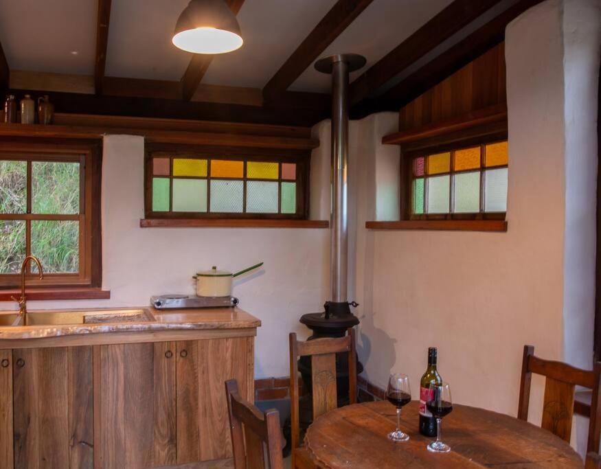 Cob Cabin - Sacred Earth Farm