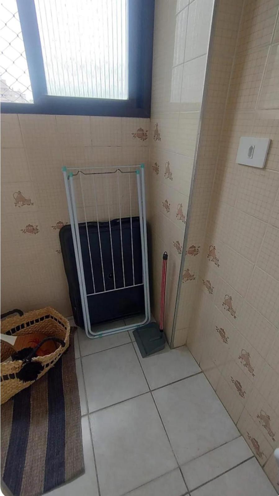 Apartamento na Guilhermina, beira - mar!