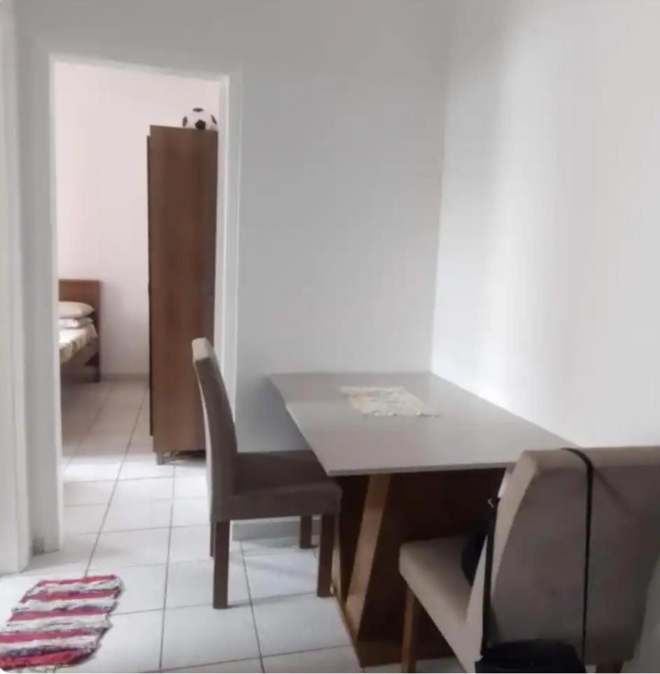 Apartamento na Guilhermina, beira - mar!