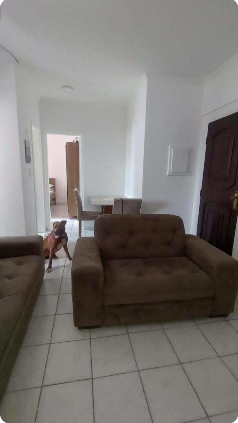 Apartamento na Guilhermina, beira - mar!