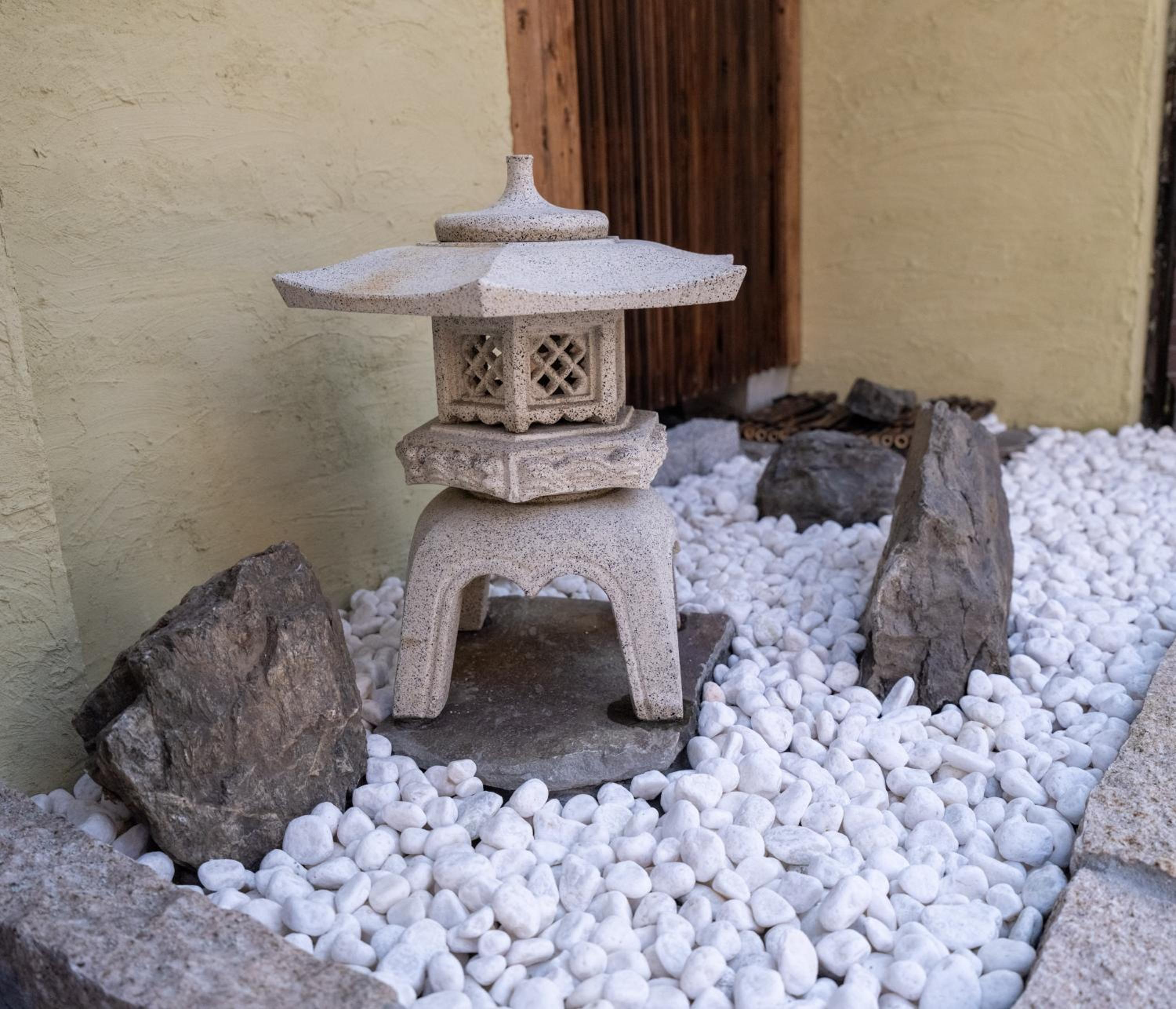 OASIS NANIWA