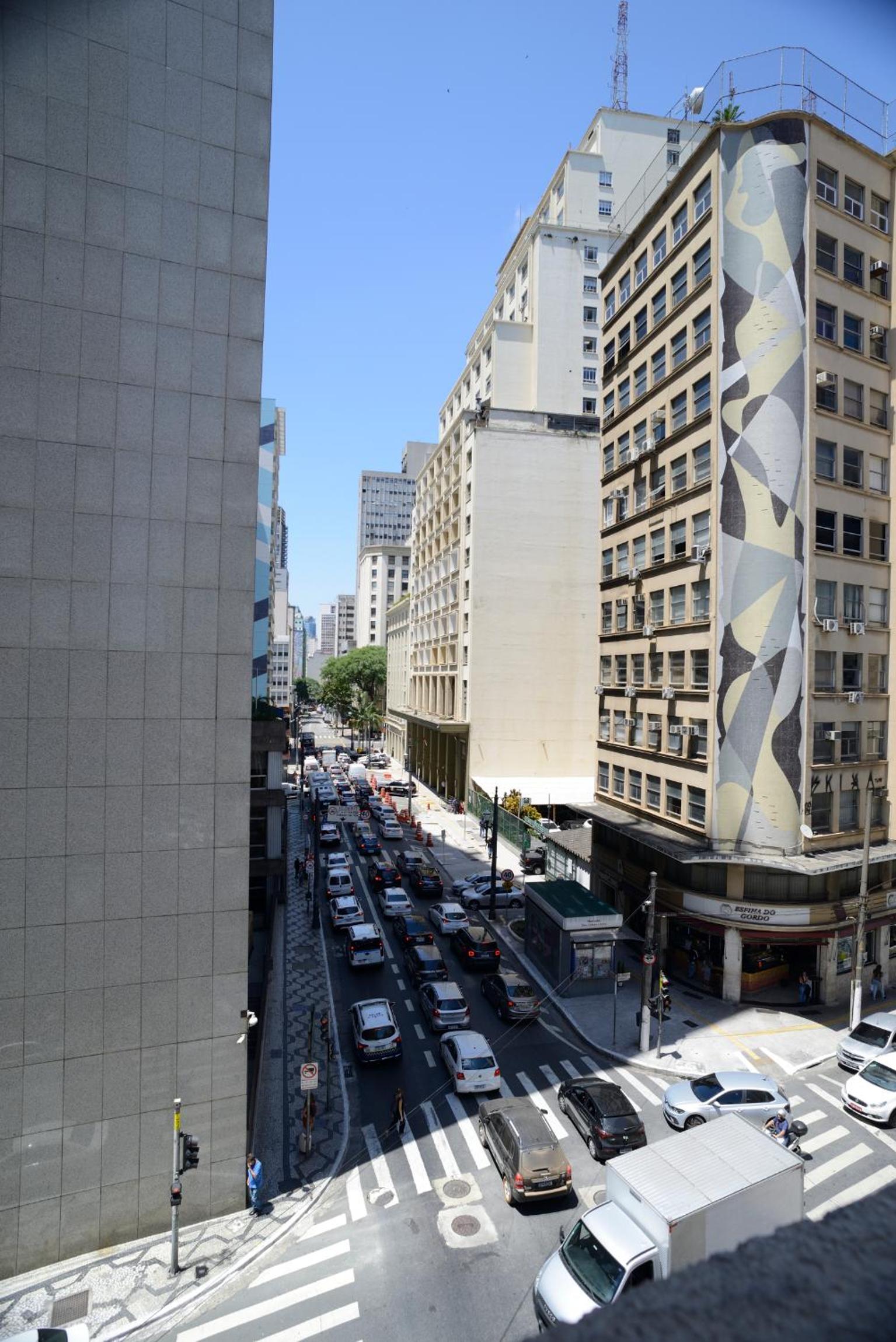 Silver One - Apto com Estacionamento e Localização Privilegiada - Metrô Luz