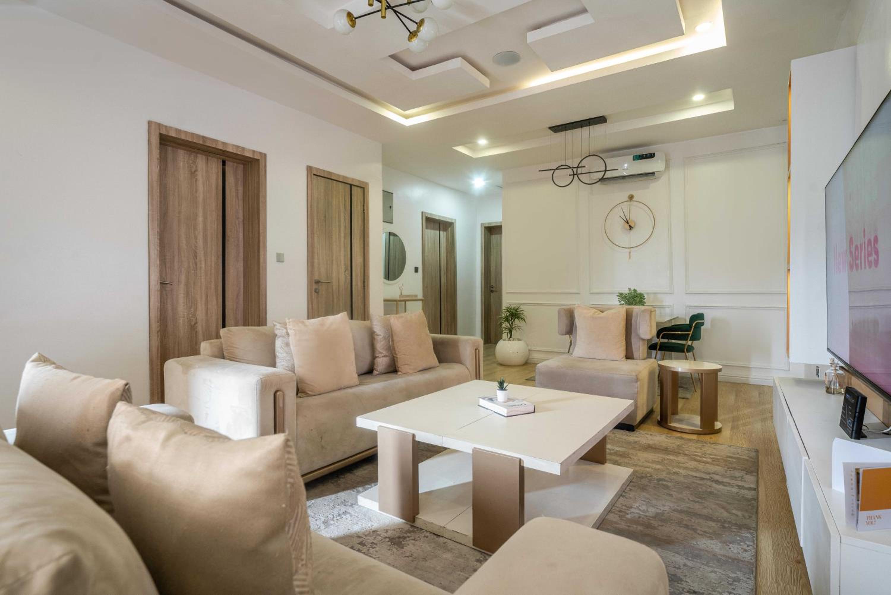 George Residence Nike Art Gallery Road, Lekki