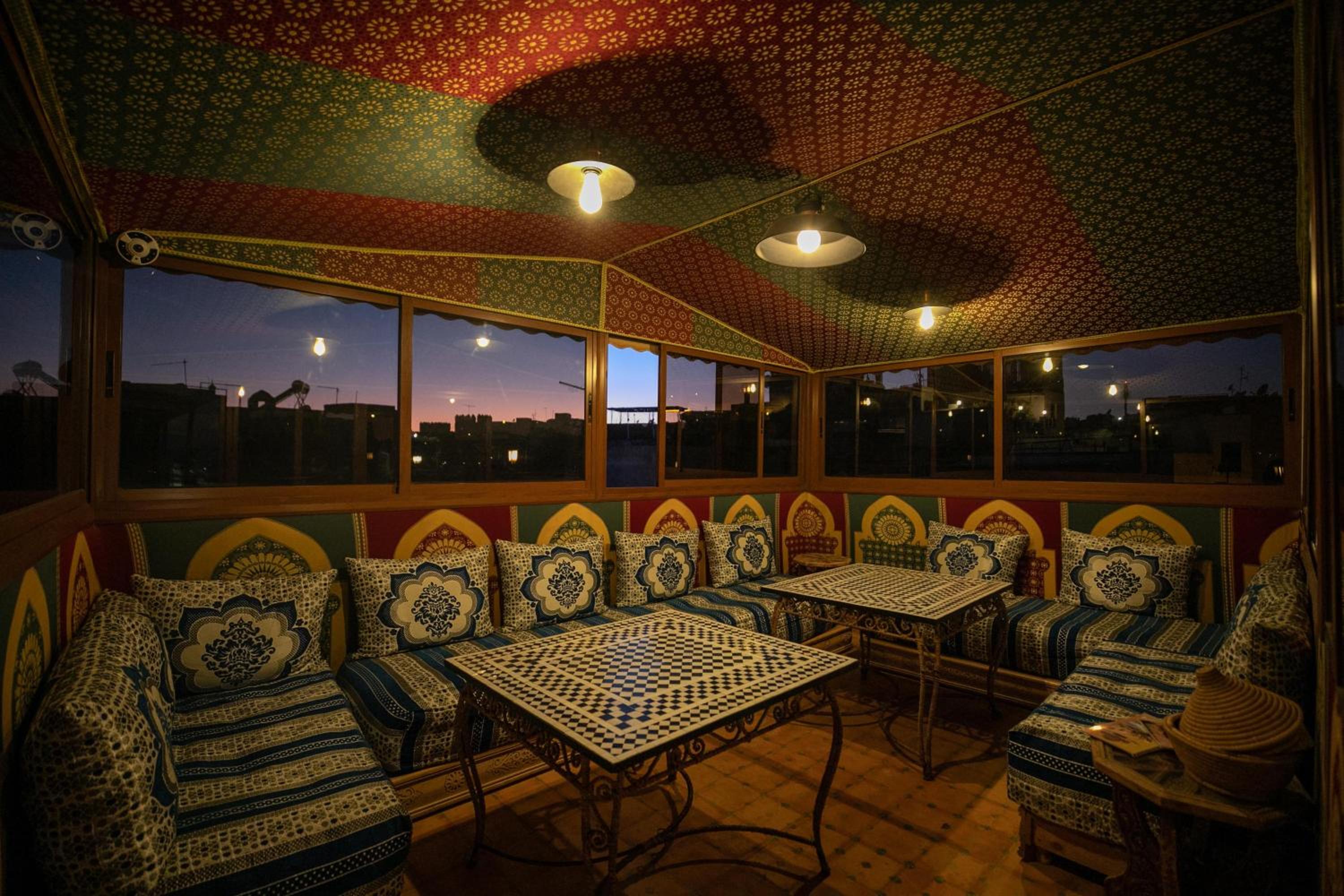 lounge