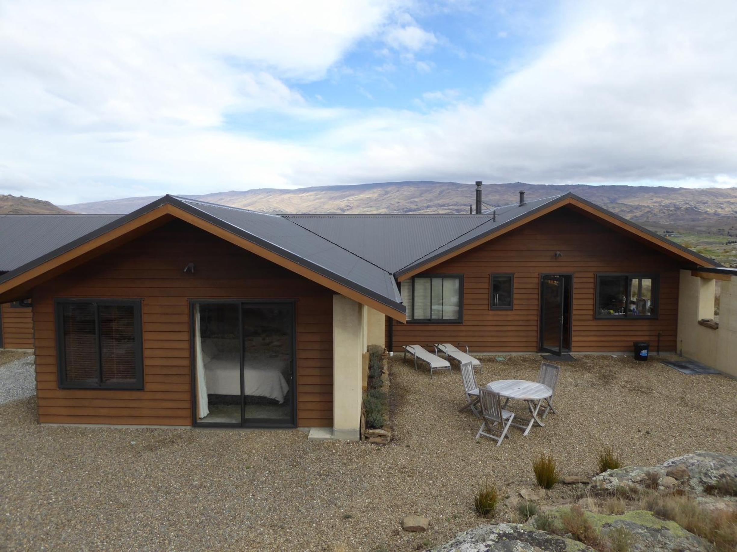 A Place in Thyme - Alexandra Holiday Home