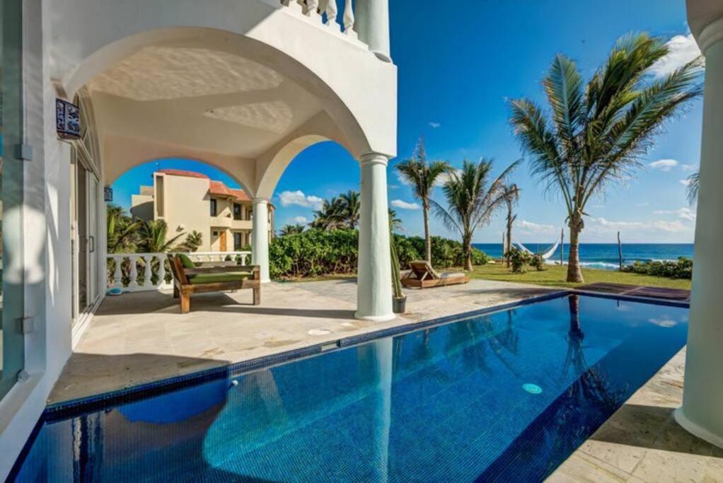 Beautiful Paradise - Beachfront