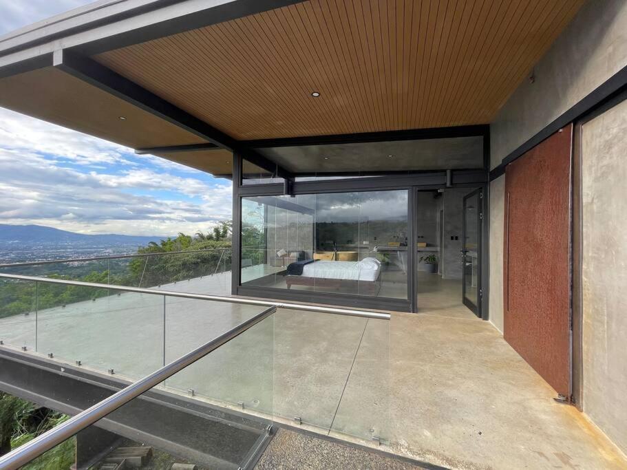 KALAI- Acogedor loft con vista panoramica SJO airp