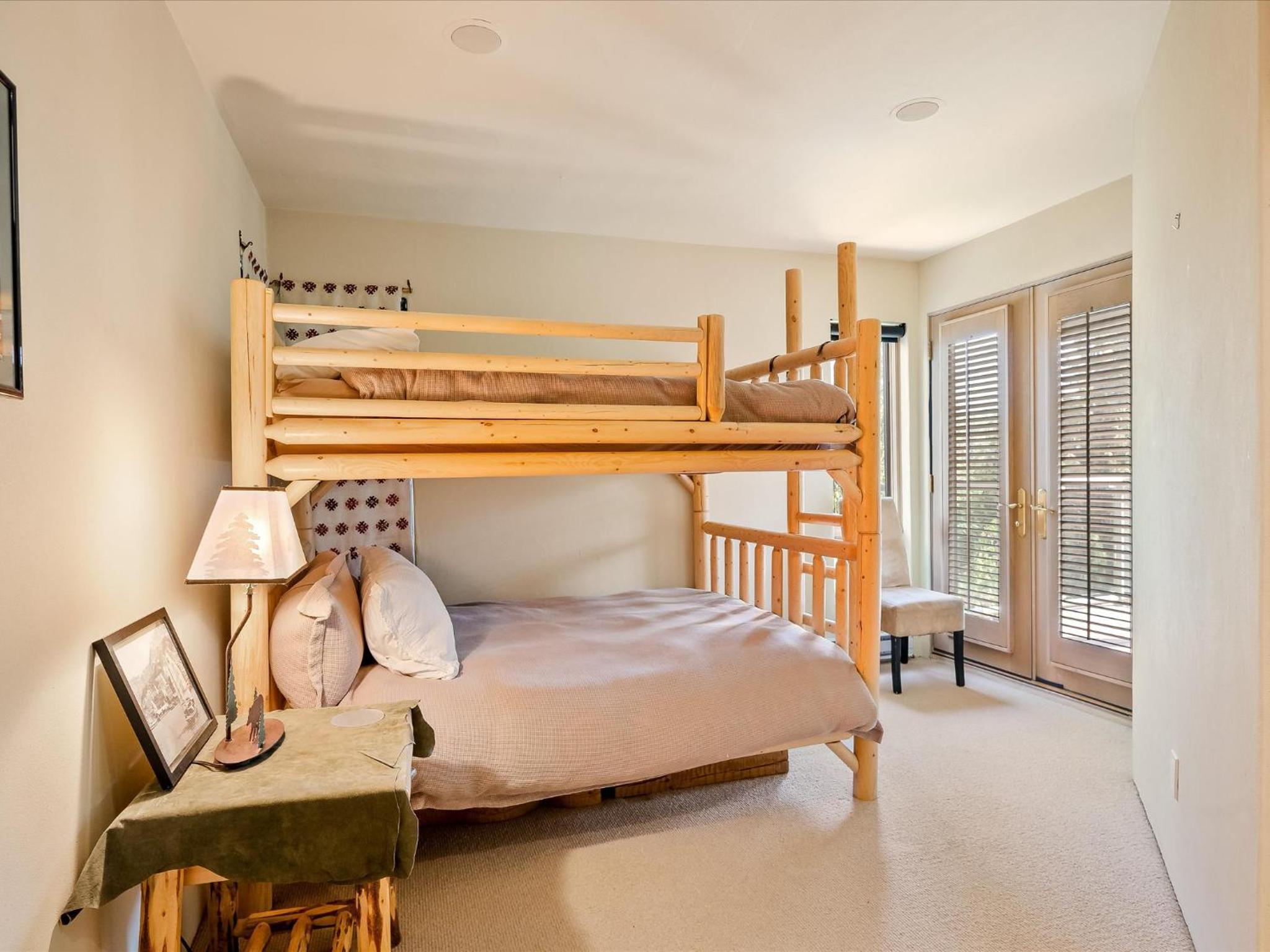 New Listing Unique Luxury 6 bedroom Chalet including 4 bedrooms and beautiful 2 bedroom suite