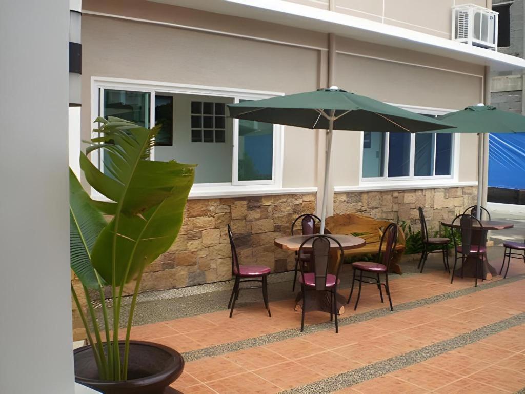 Regal Plaza Hotel