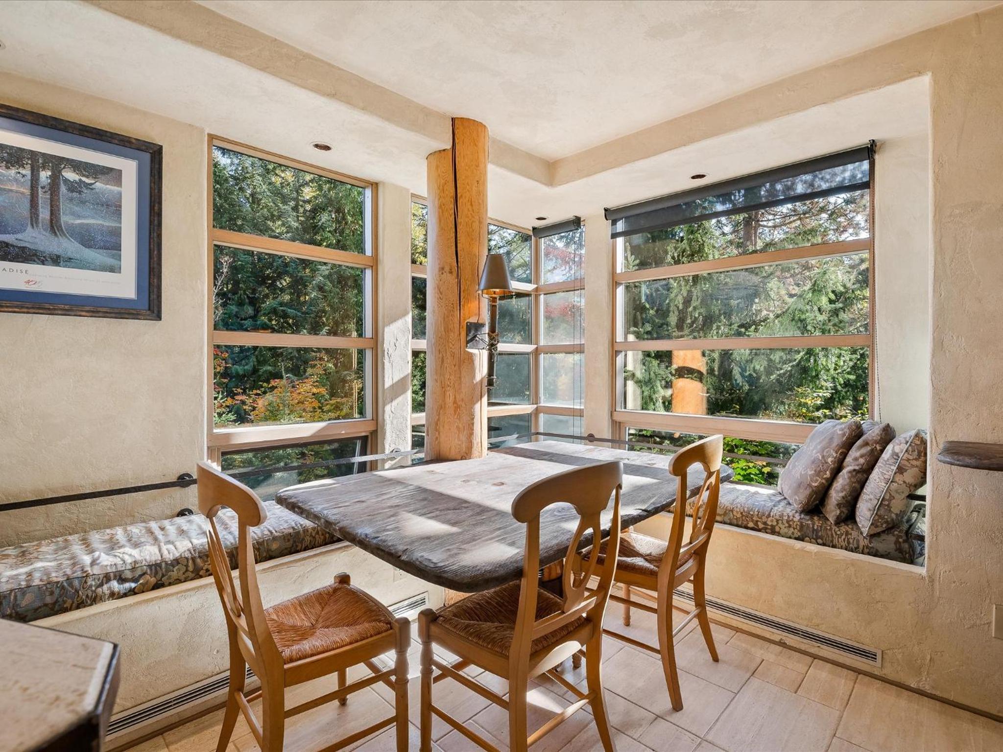 New Listing Unique Luxury 6 bedroom Chalet including 4 bedrooms and beautiful 2 bedroom suite