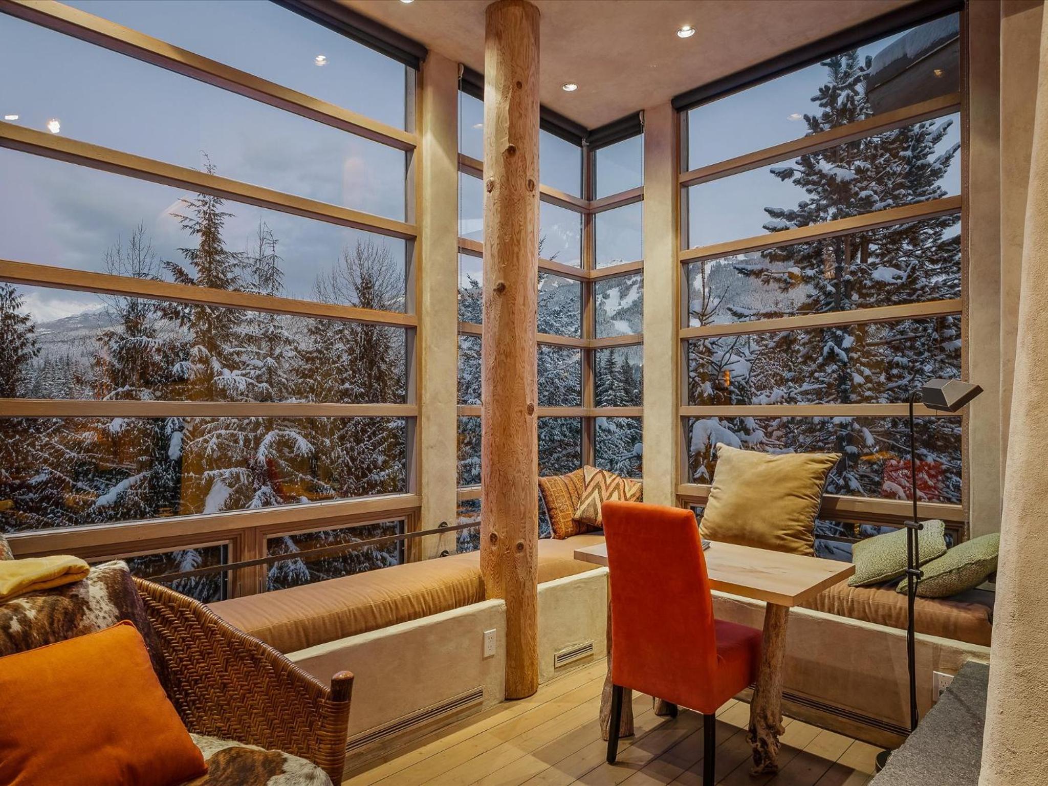New Listing Unique Luxury 6 bedroom Chalet including 4 bedrooms and beautiful 2 bedroom suite
