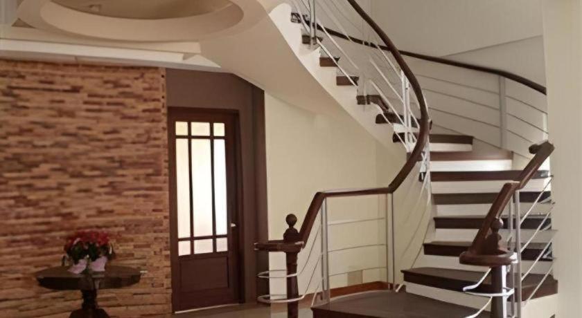 Regal Plaza Hotel