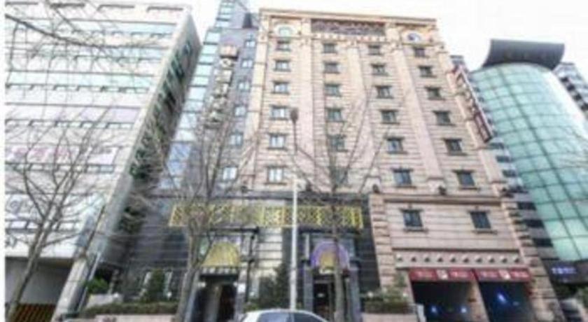 Kobos Hotel