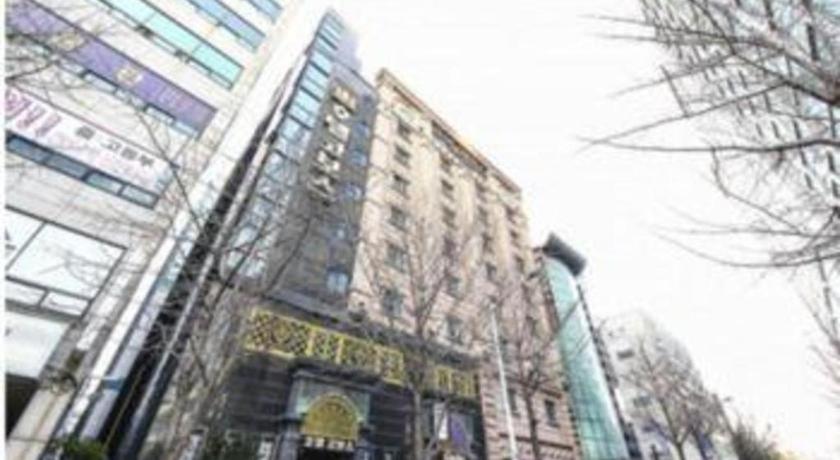 Kobos Hotel