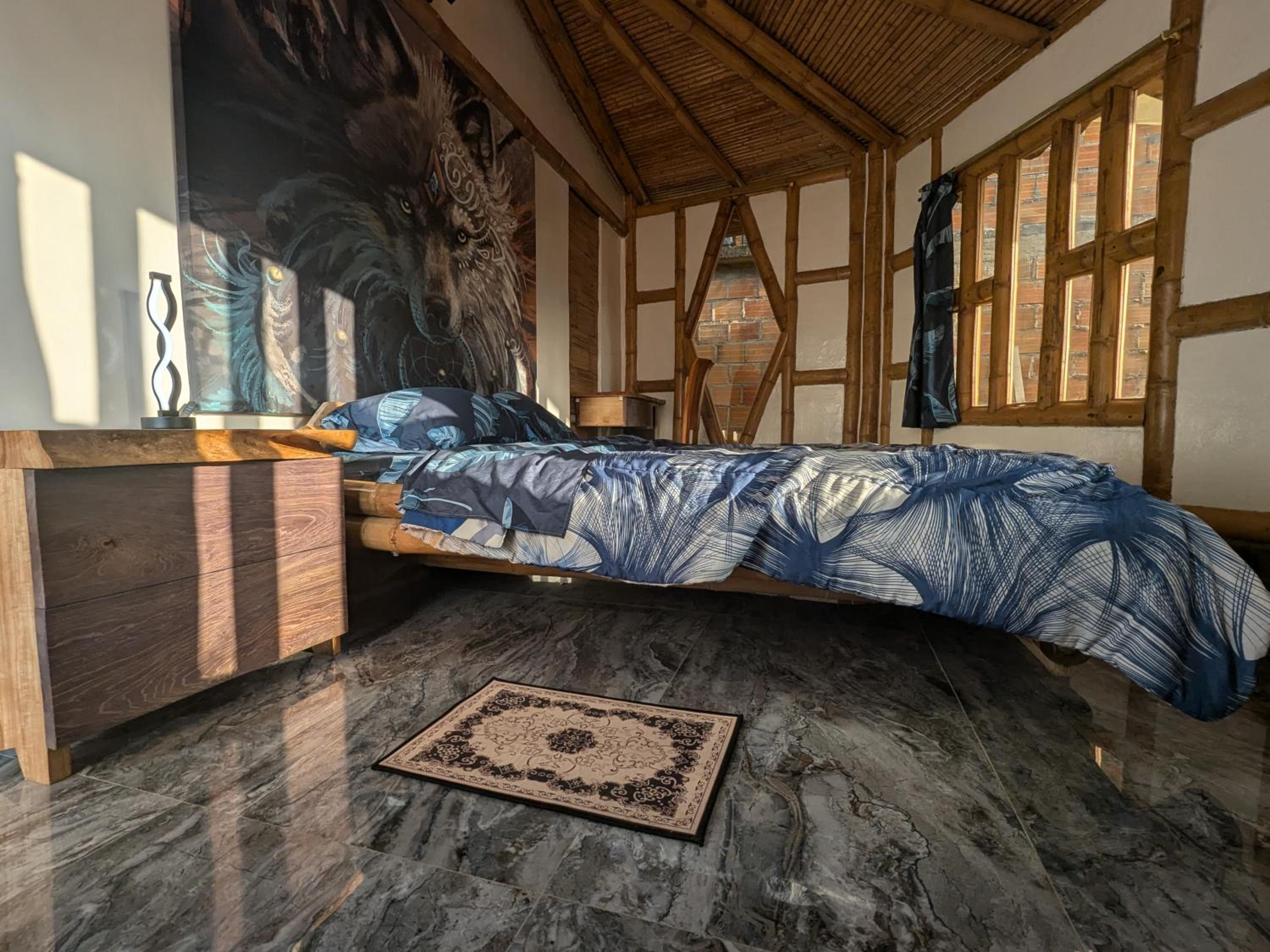 Hotel Qinti Quetzal Boutique Guest house y Elixir Bar - Image 1