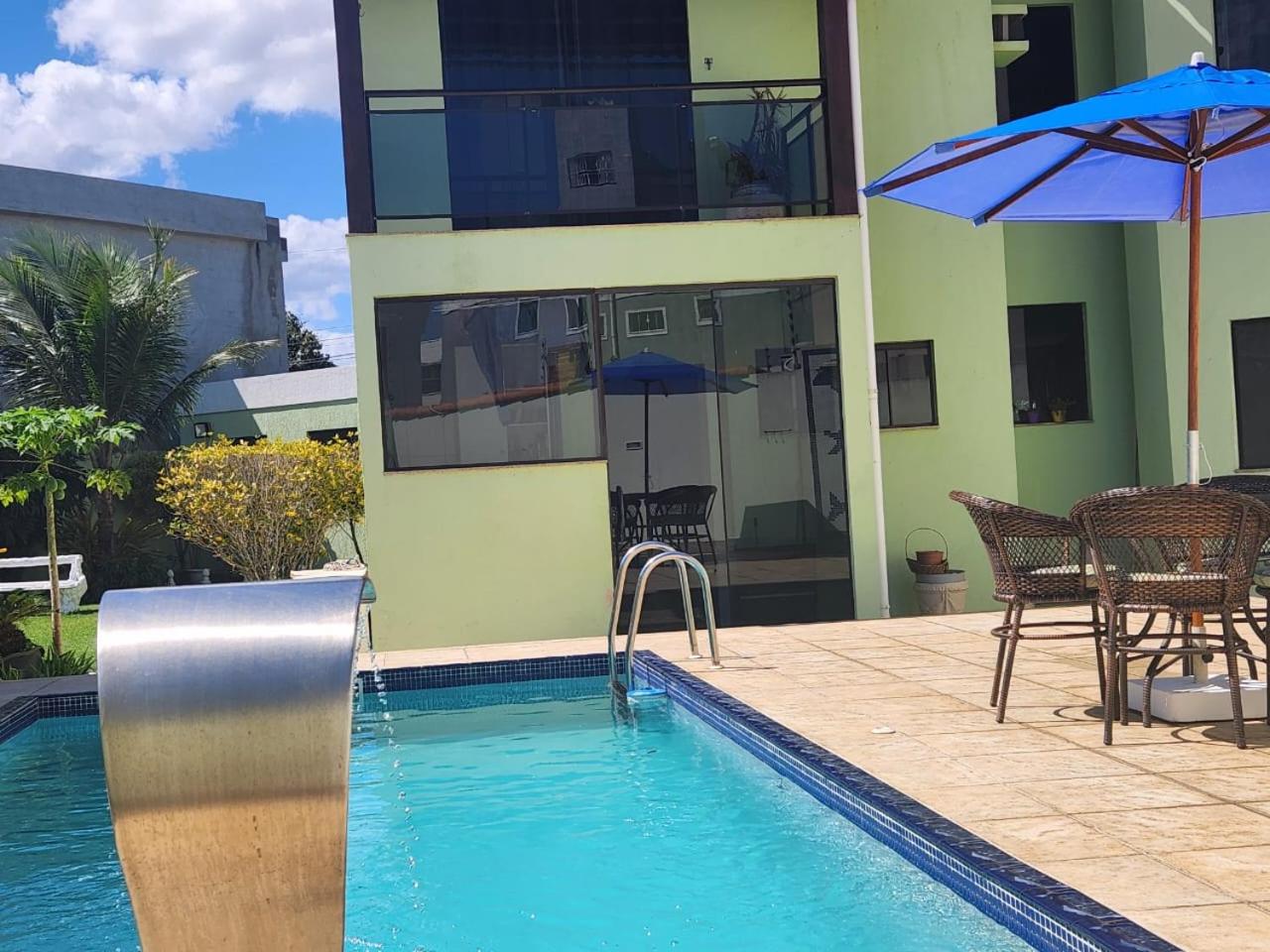 Mansão na praia, pisicina, área gourmet, 6 quatos