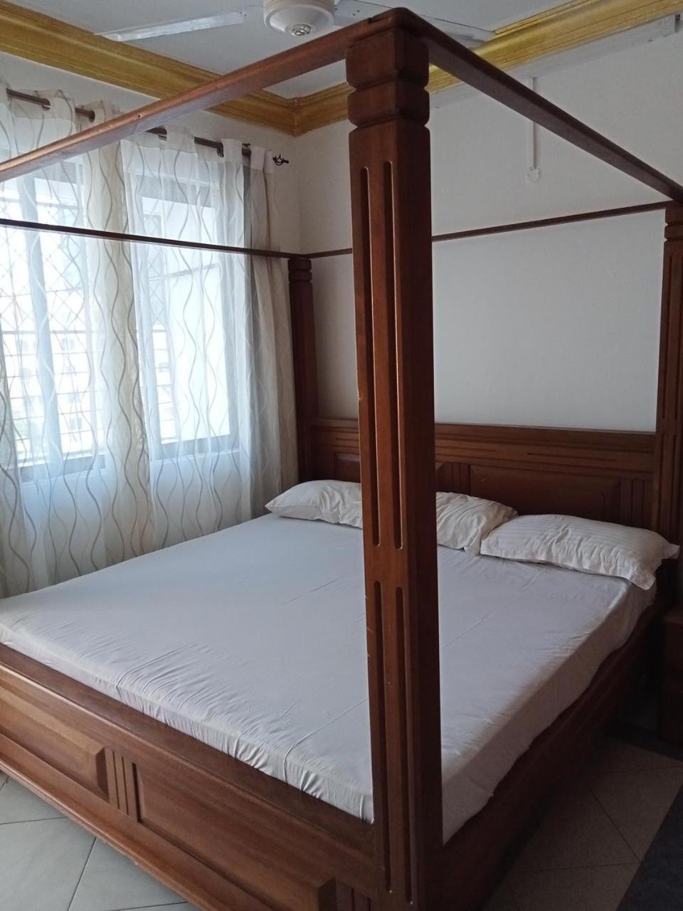 Queens Luxury 2 Bedroom Mombasa,Kenya view 5