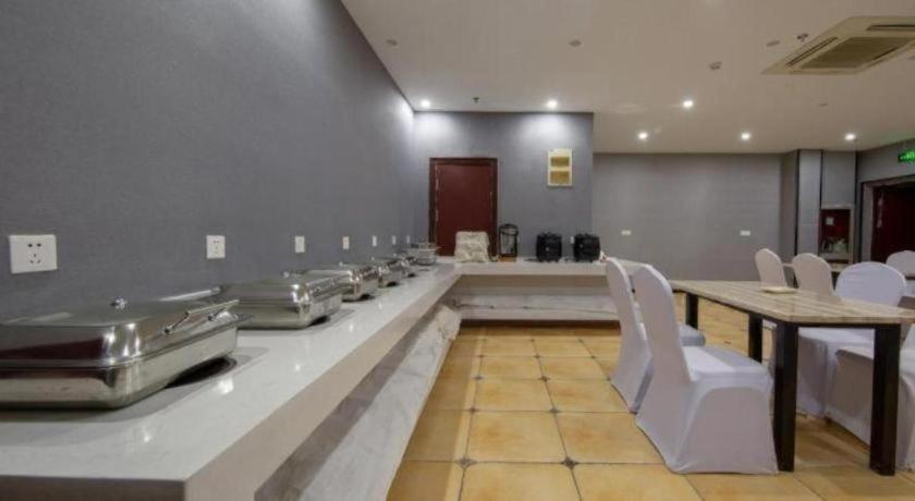 GreenTree Alliance Hotel Changzhou Tibet National Middle School Chenduqiao