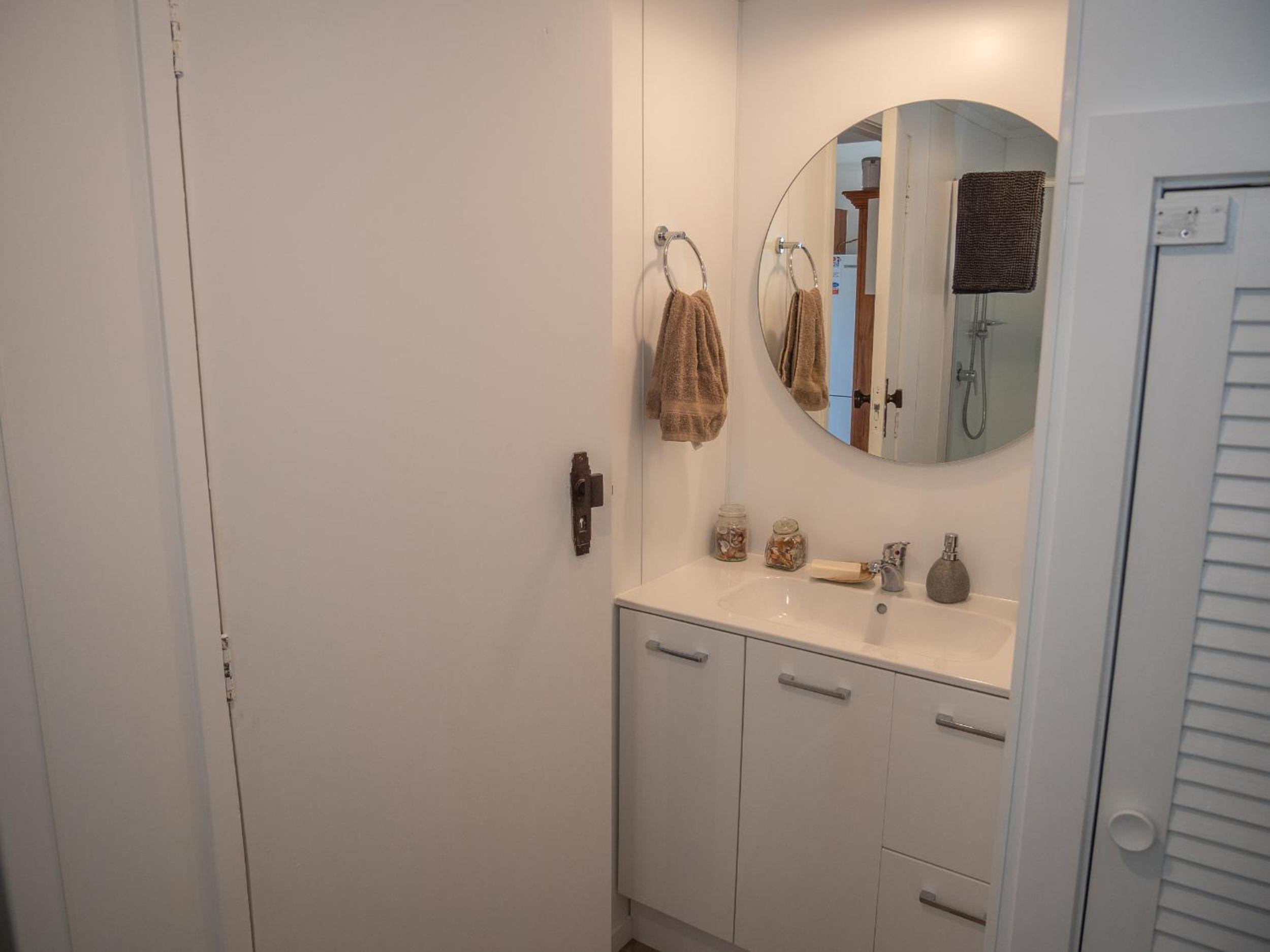 Photo 42