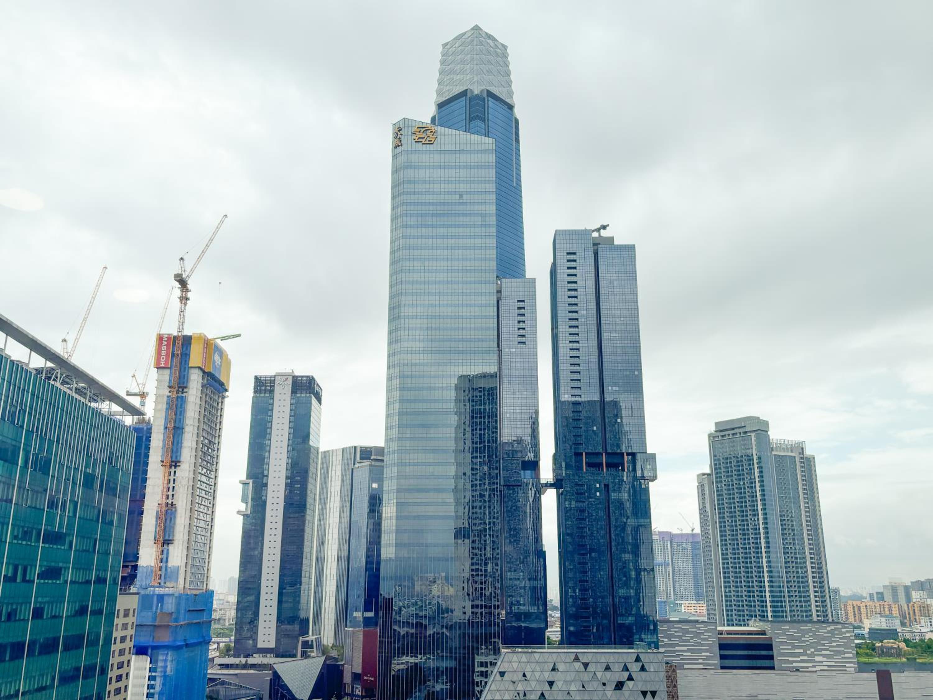 Agile Bukit Bintang FaceHome, TRX, Pavilion, KL