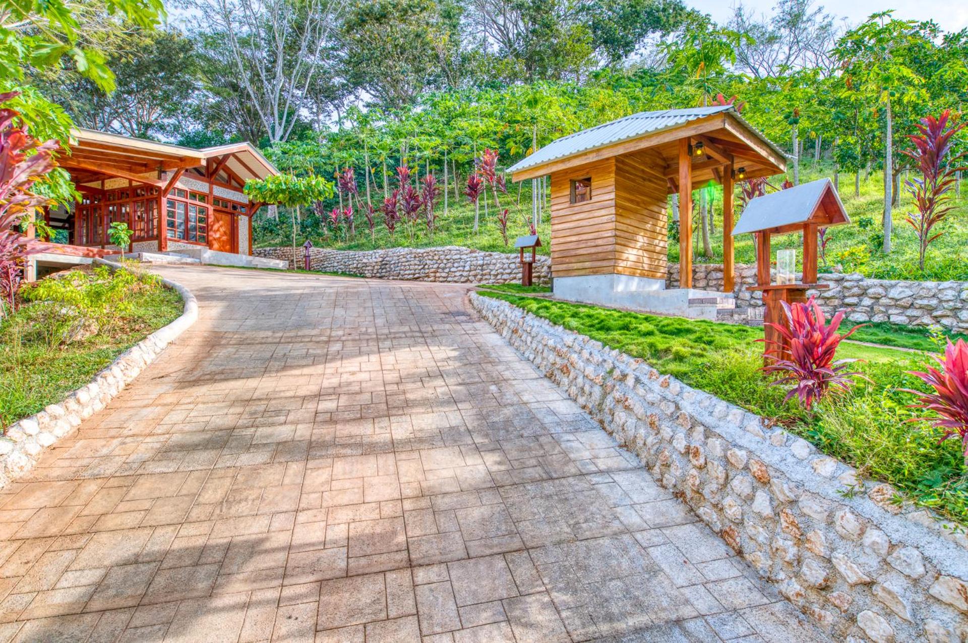 The Retreat at Blue Mountain Farms