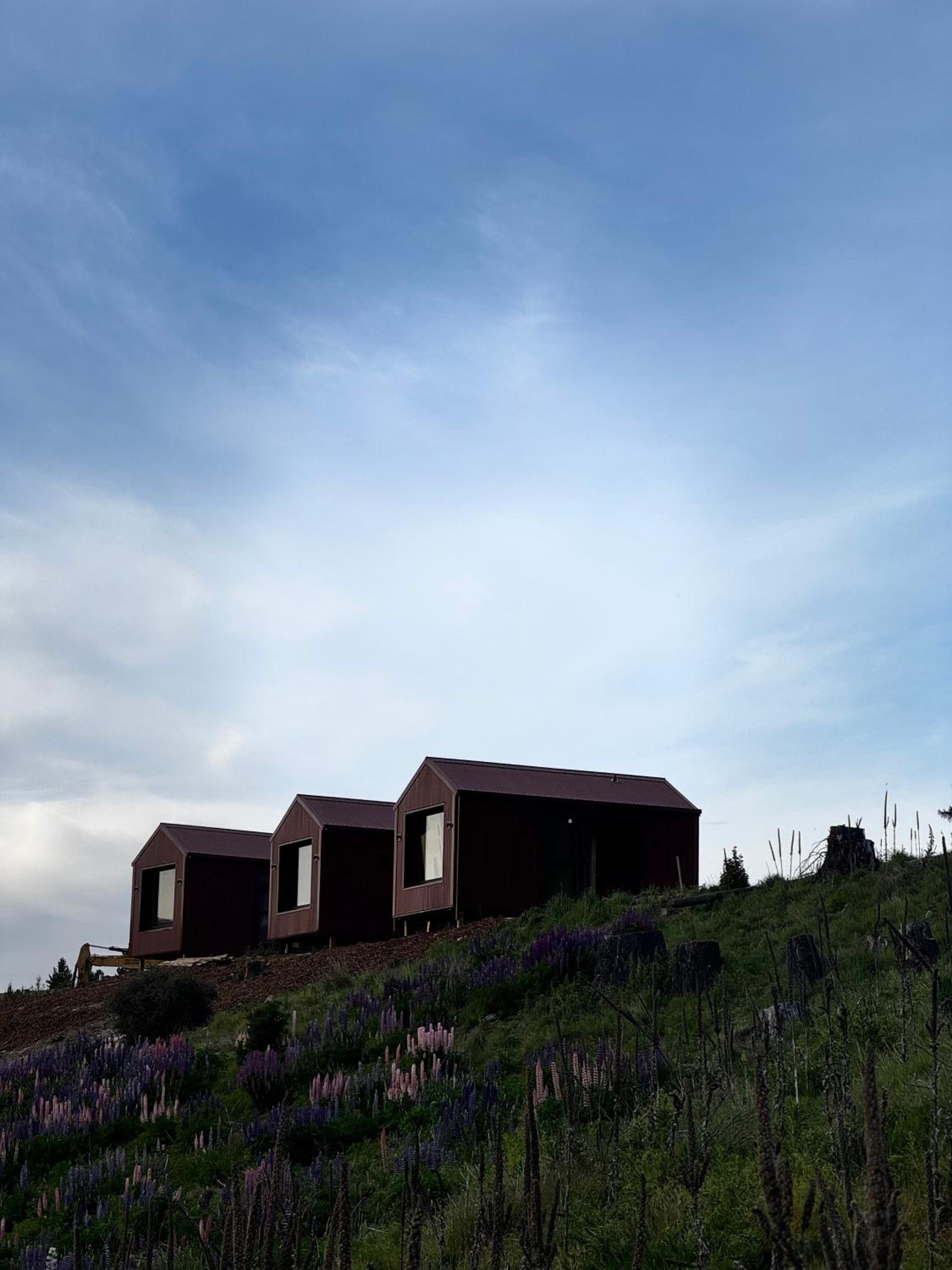 The Huts at Lakes Edge view 3