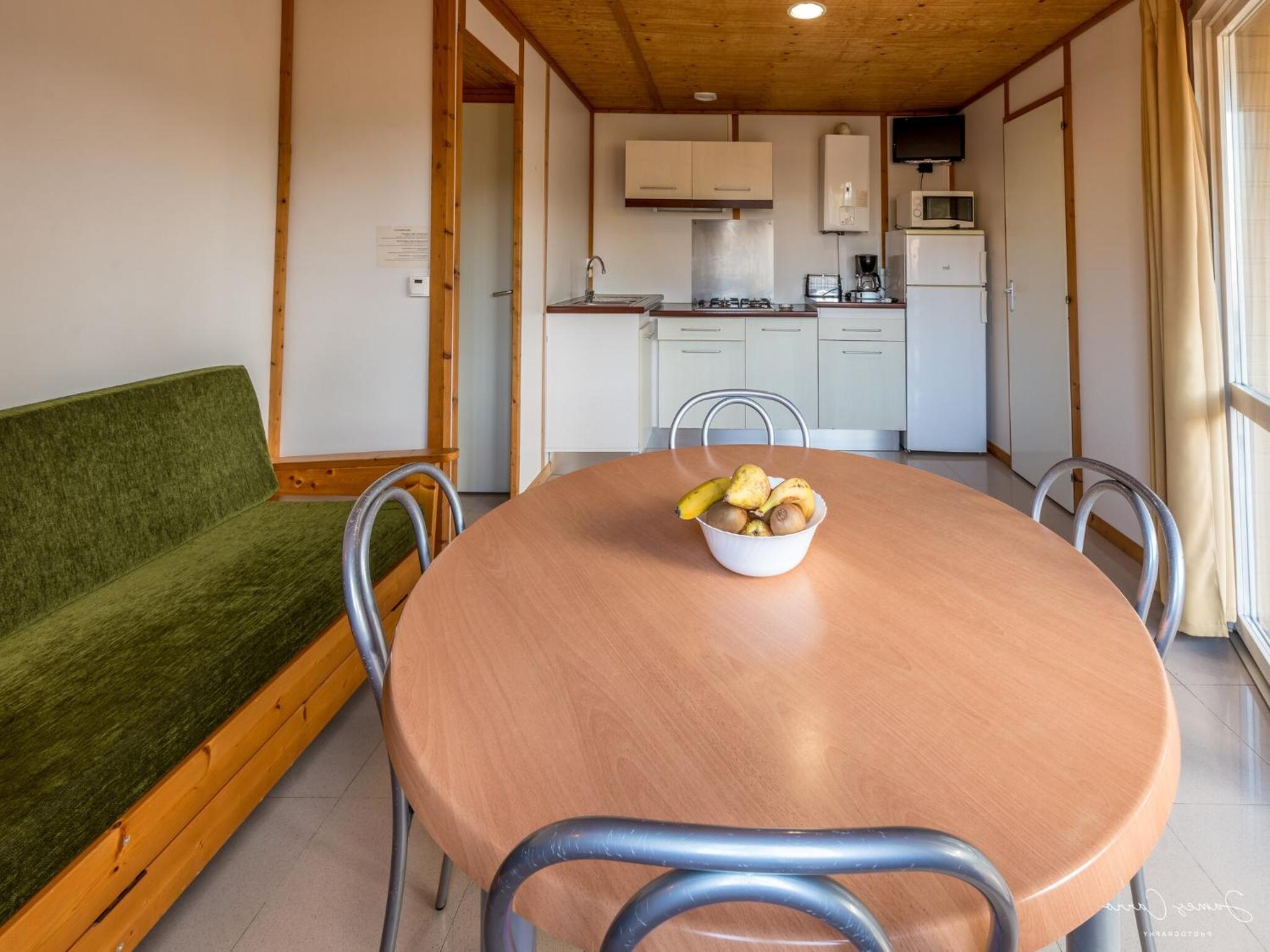 Amazing bungalow with parking photo 2