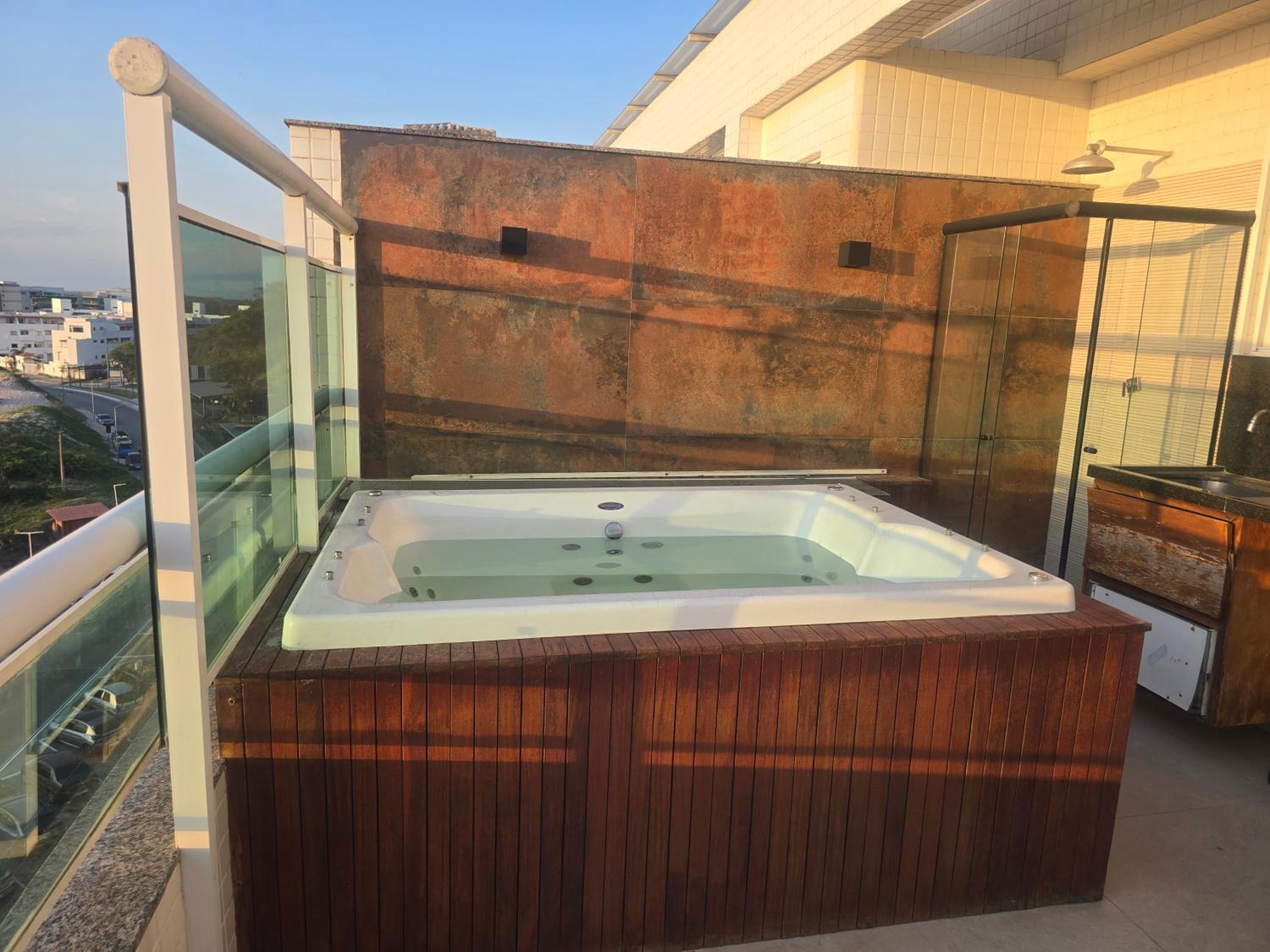 Apartamento Cobertura com vista espetacular para o mar,jacuzzi e churrasqueira, Arraial do Cabo