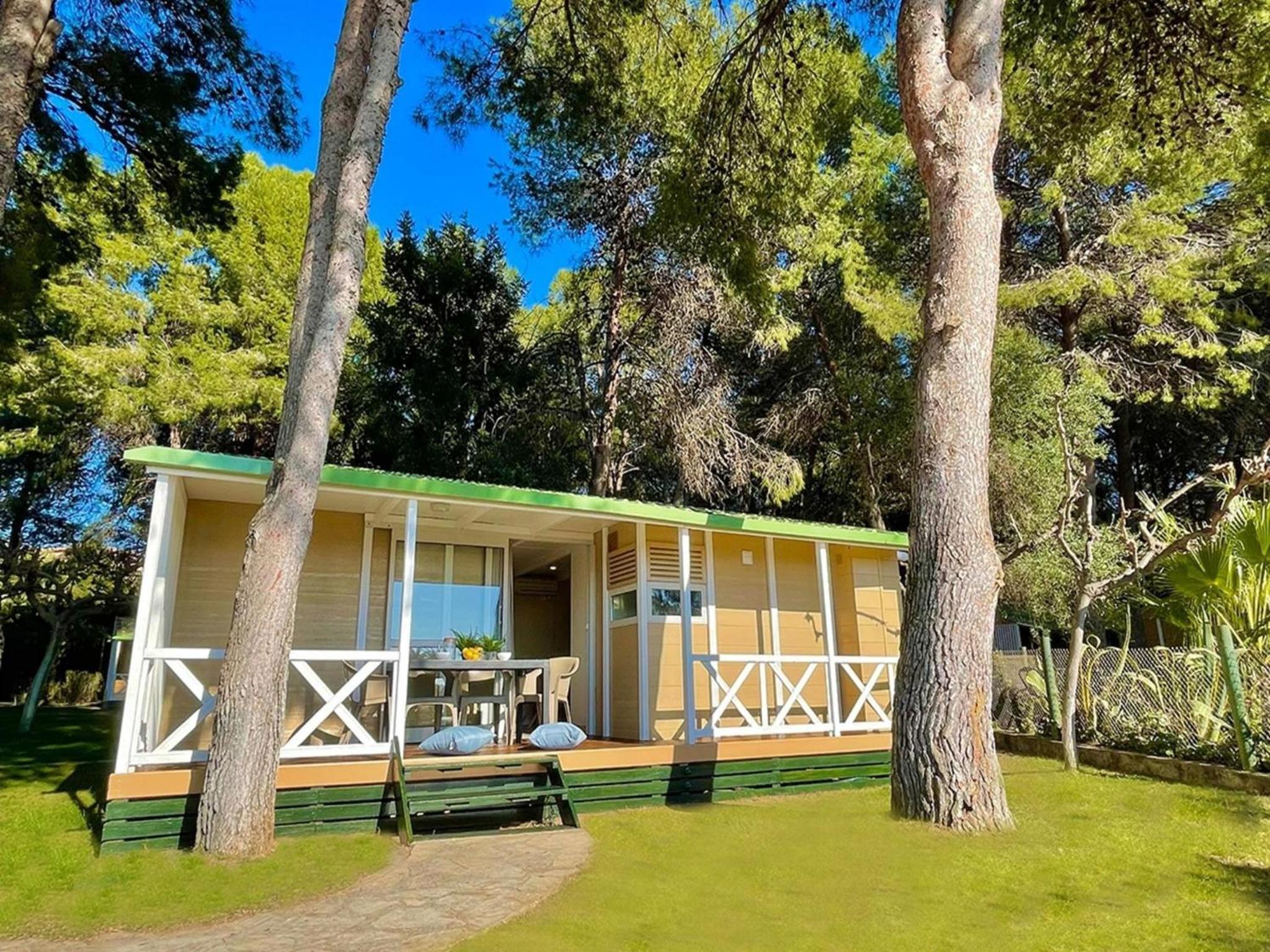 Chalet Mediterranean with terrace