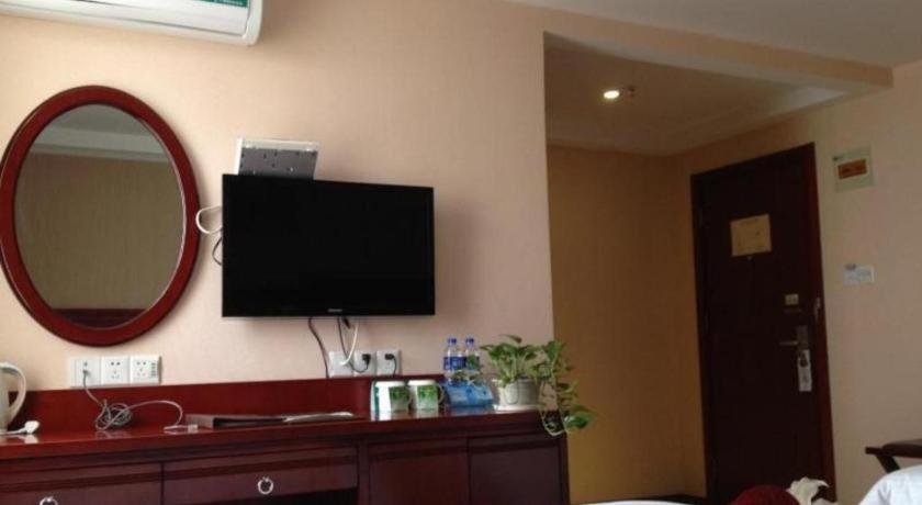 GreenTree Inn Chuzhou Wandong International Car City Express Hotel