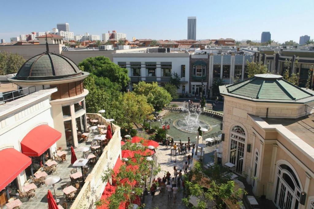 Las Palmas Hotel