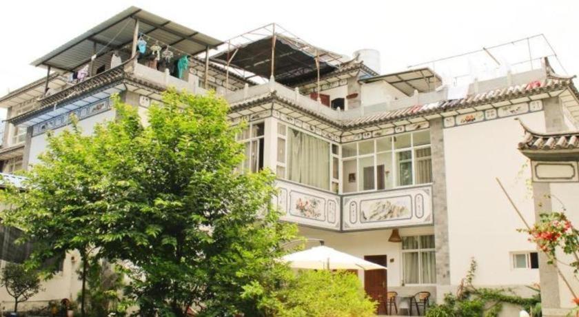 Dali Five Elements Hostel
