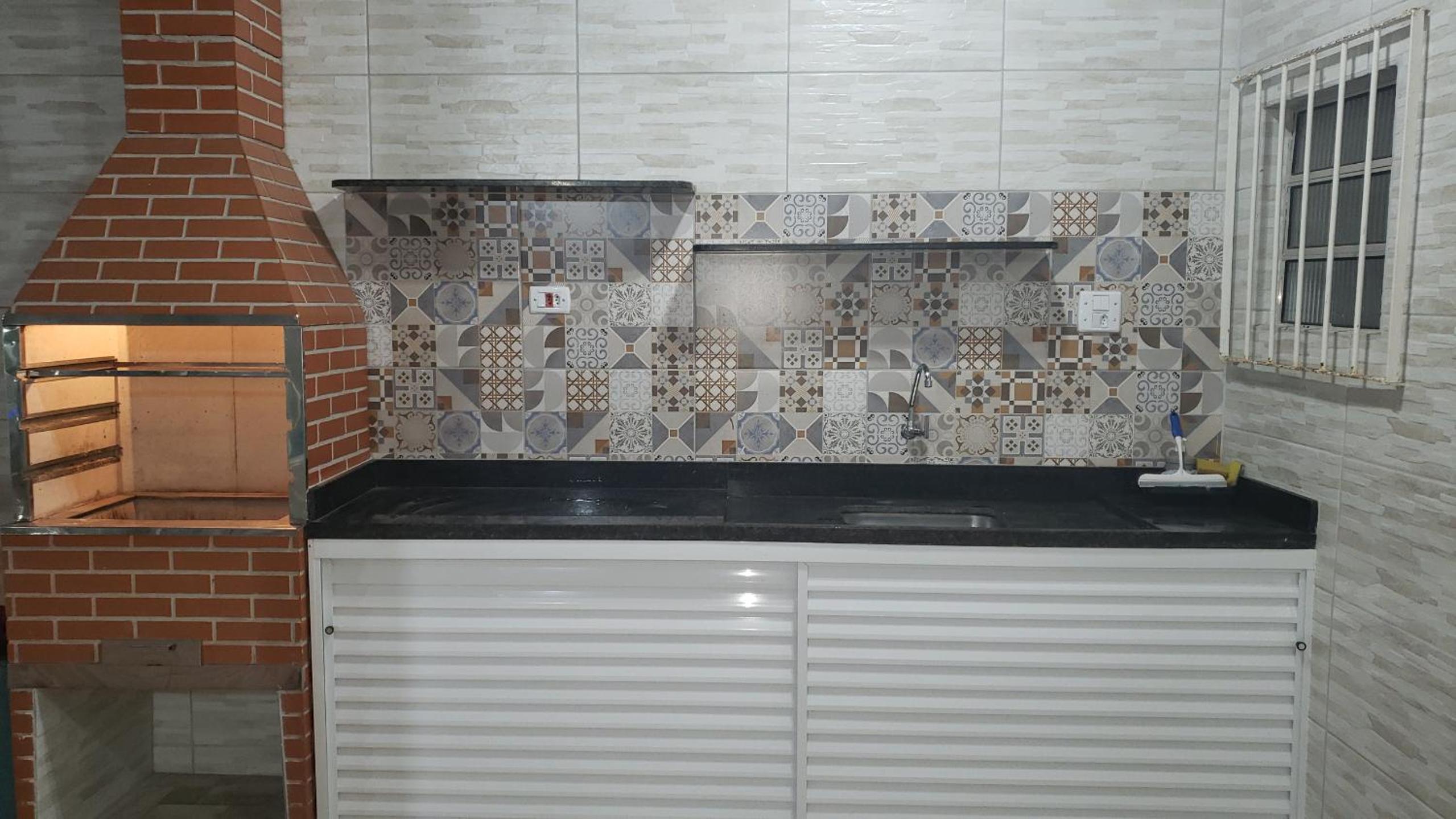 Casa com Piscina Ubatuba 120ms da praia do Sapê