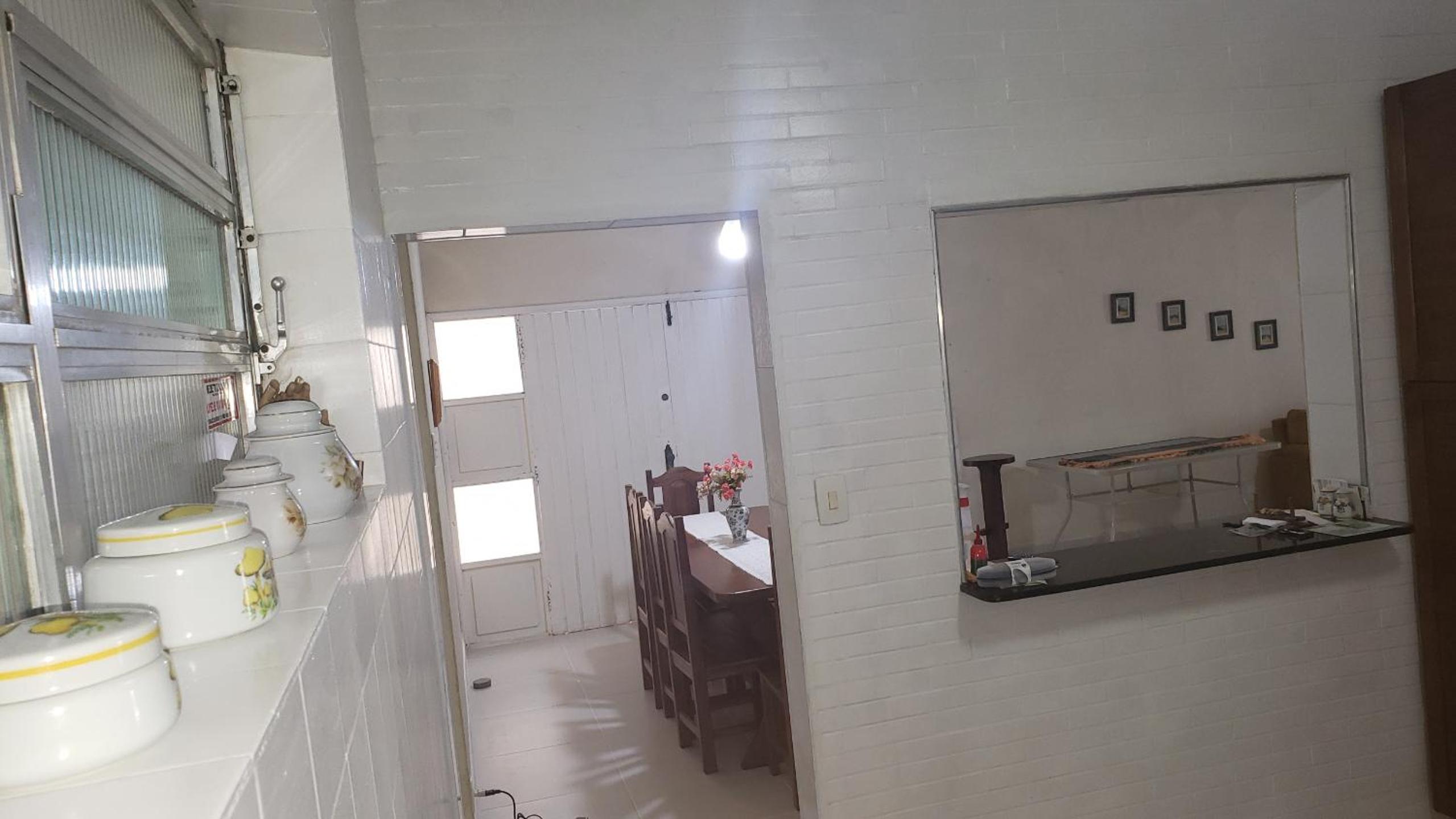Casa com Piscina Ubatuba 120ms da praia do Sapê
