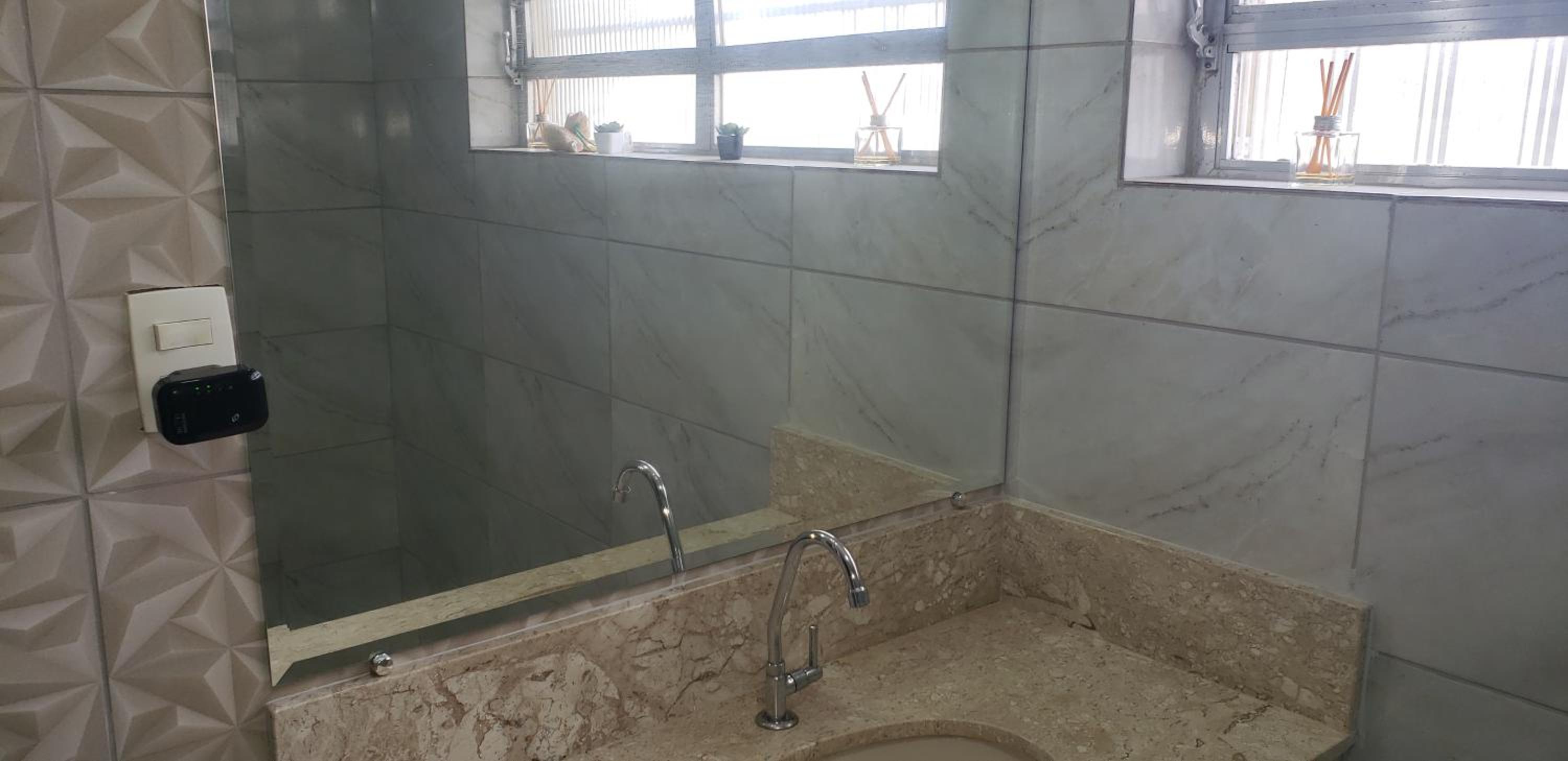 Casa com Piscina Ubatuba 120ms da praia do Sapê