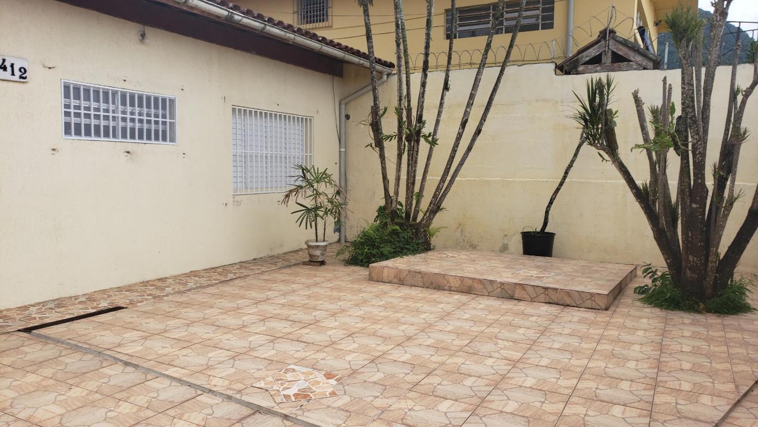 Casa com Piscina Ubatuba 120ms da praia do Sapê