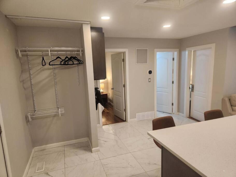 Modern Family Home - Short Stays