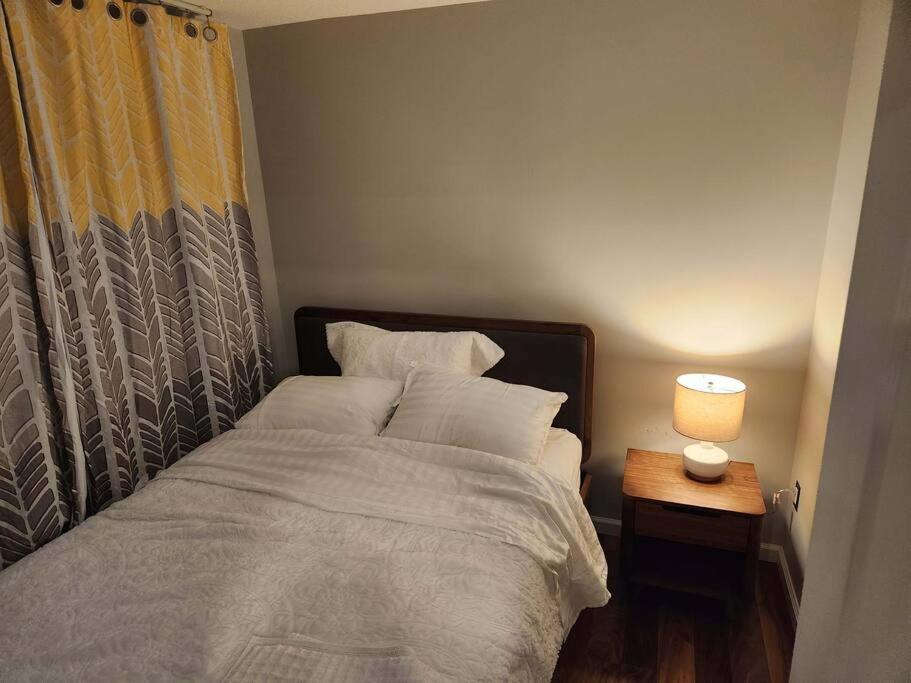 Modern Family Home - Short Stays