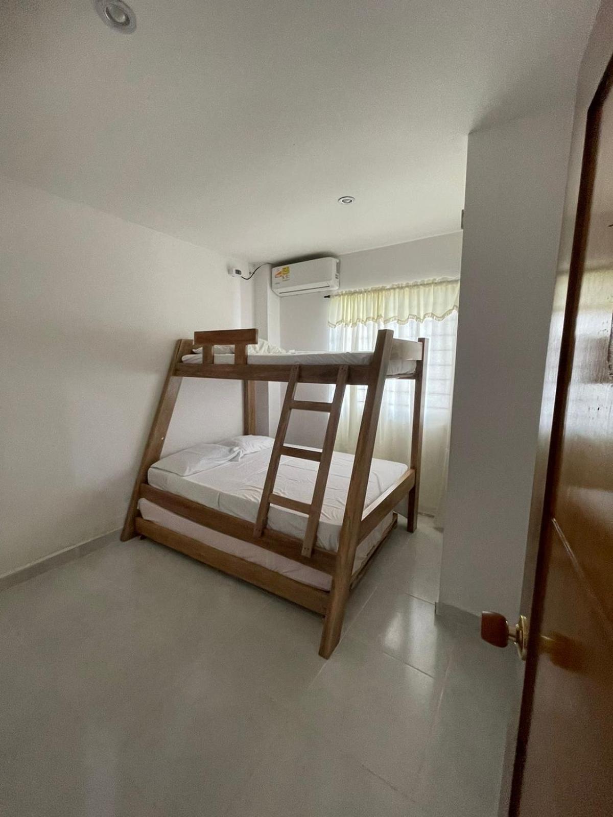 Apartamentos Mila