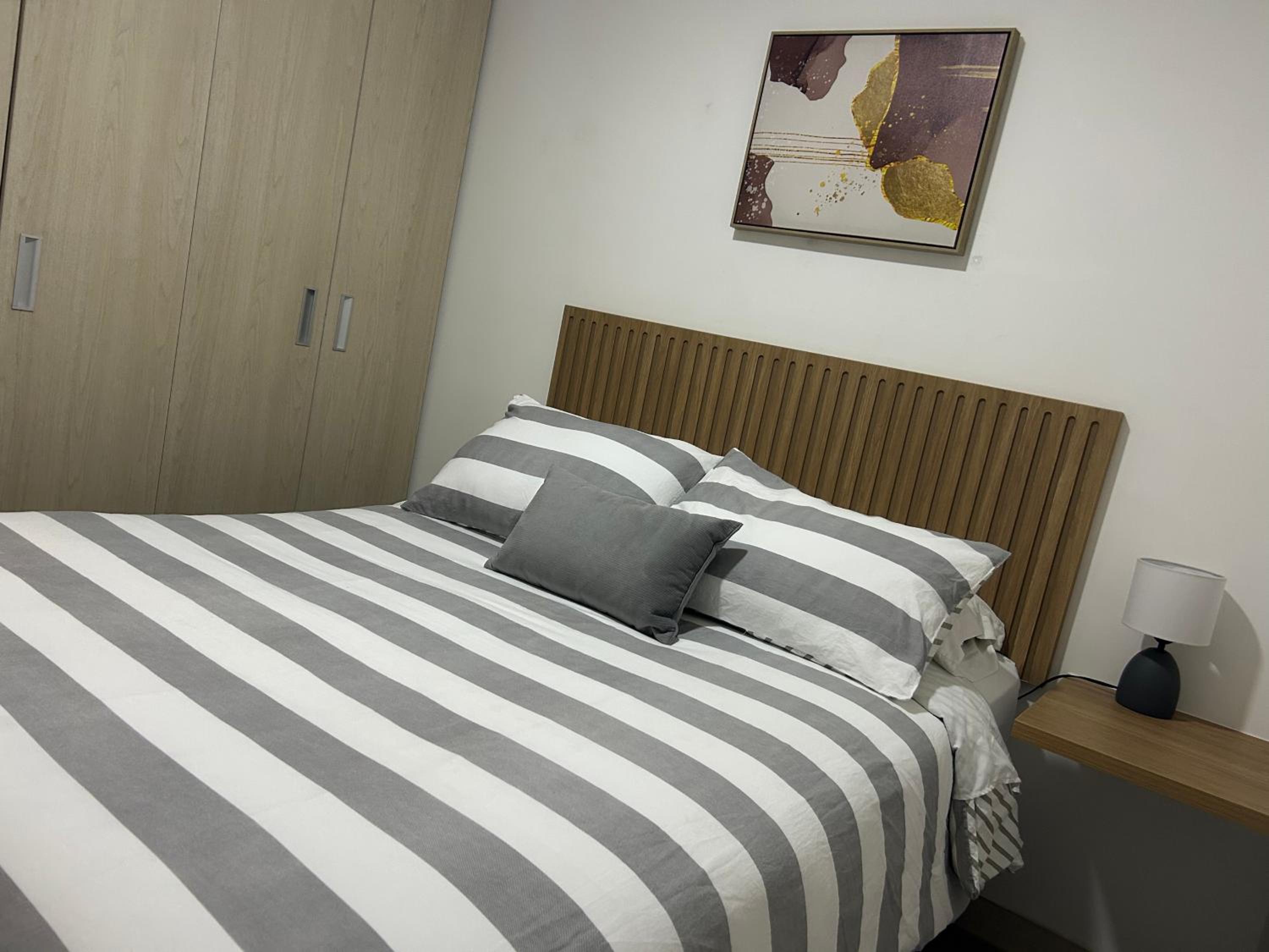 Comodo Apto Diagonal MALL PLAZA