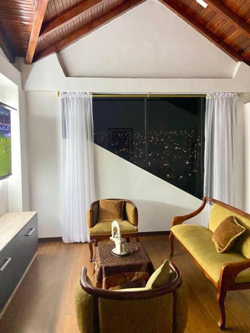 Penthouse Mini Departamento La Pradera